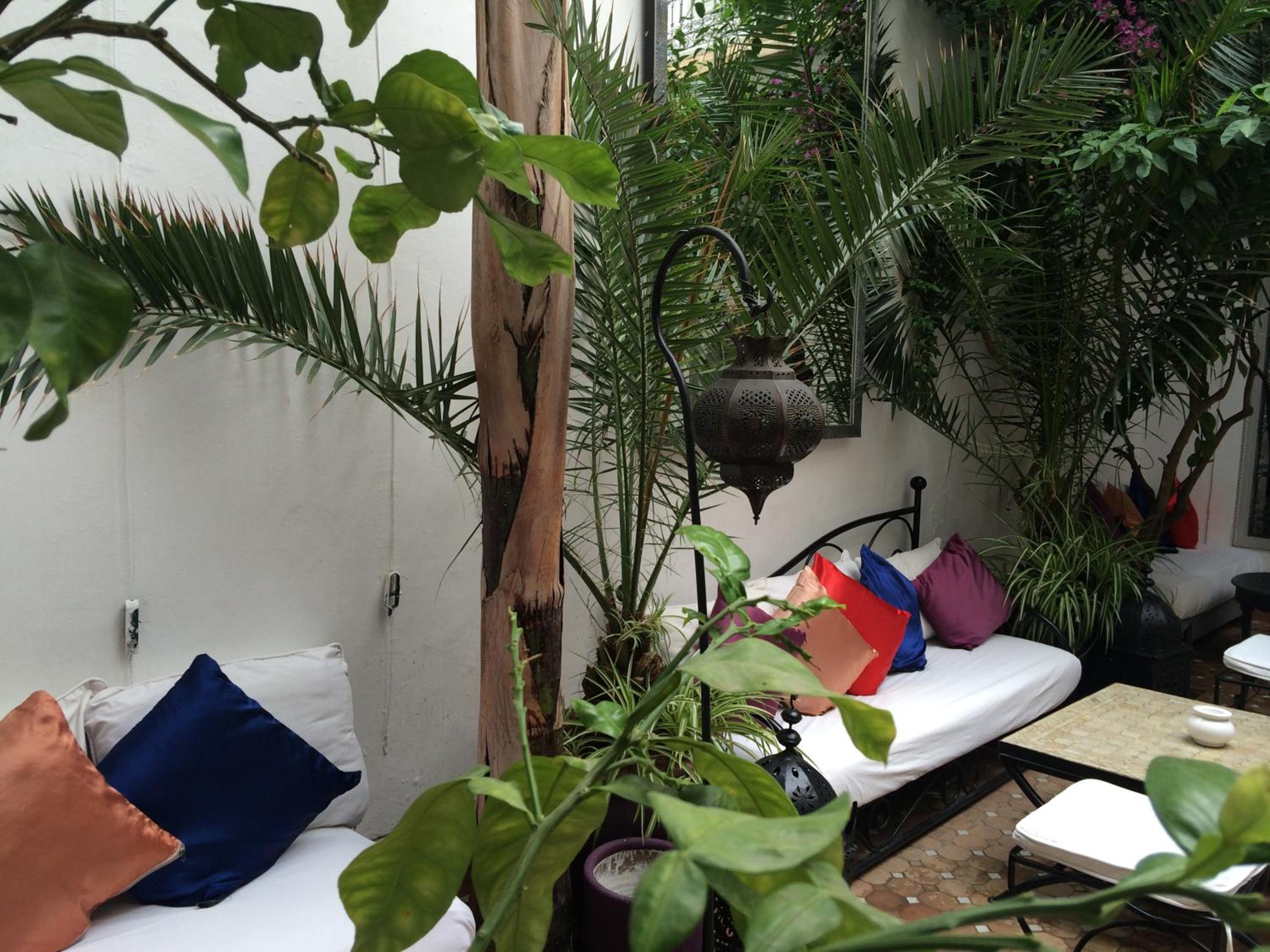 lounge