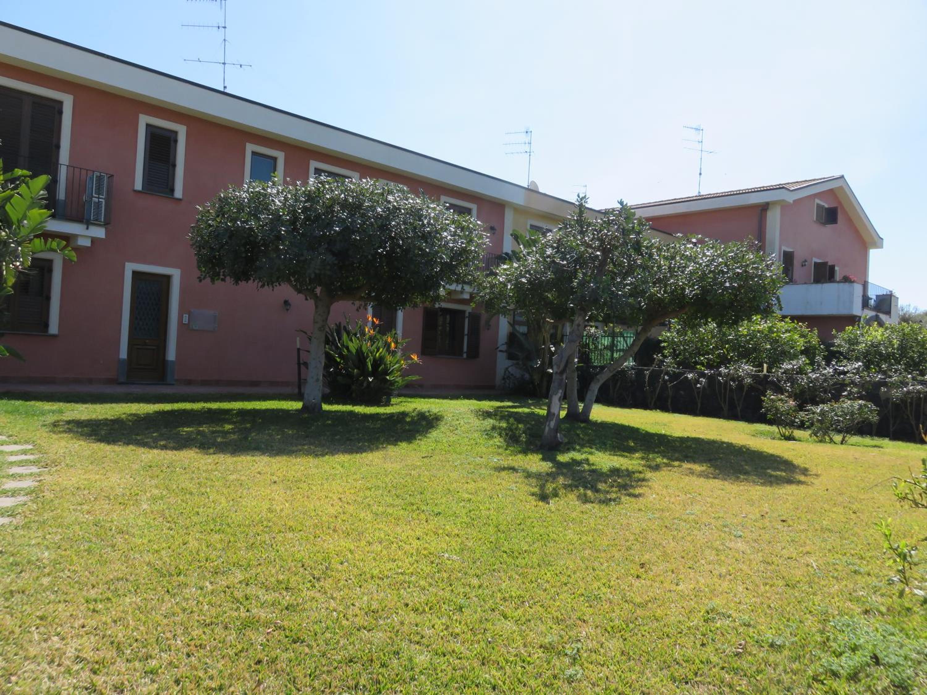 Case Vacanze Residence Trinacria