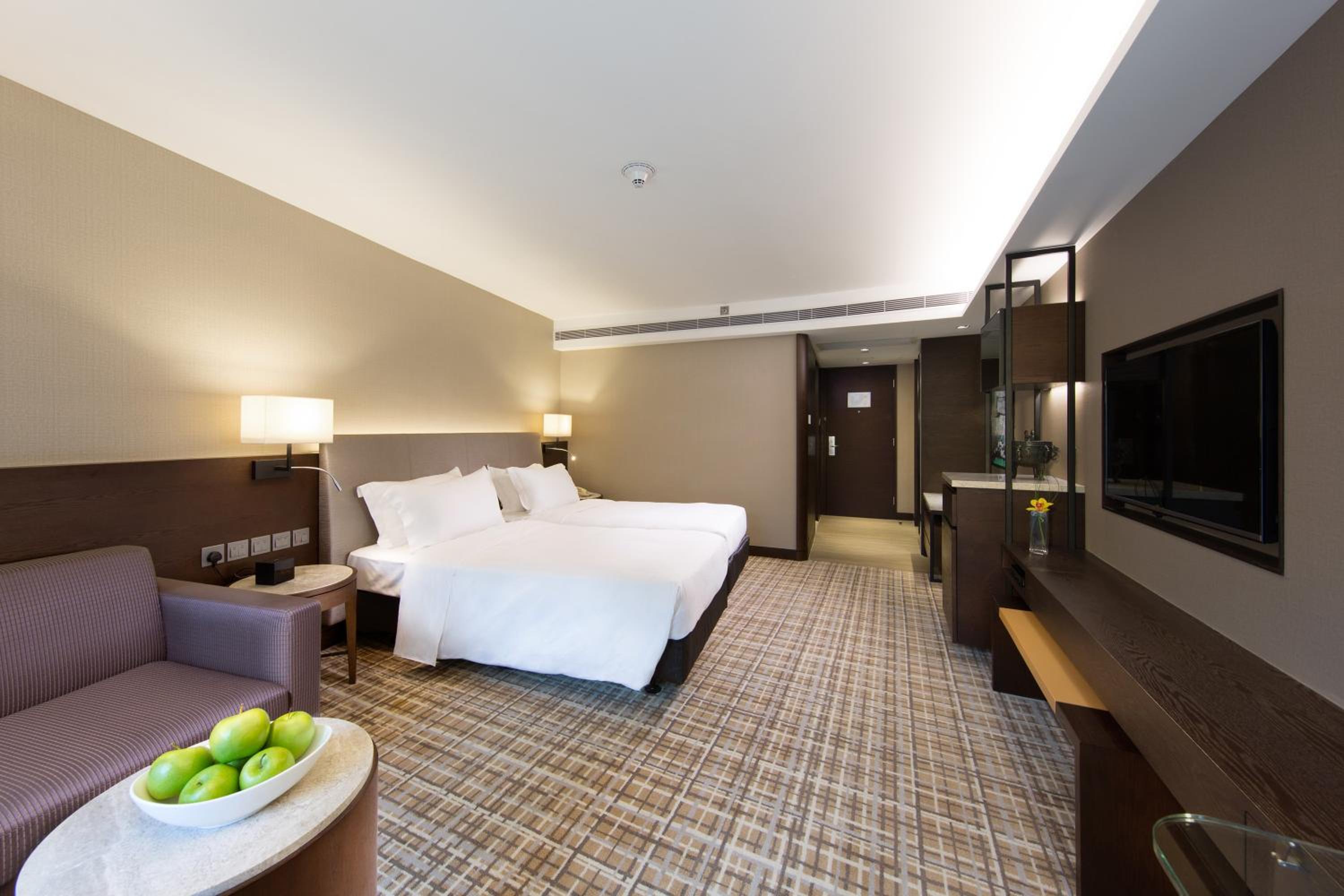 New World Millennium Hong Kong Hotel