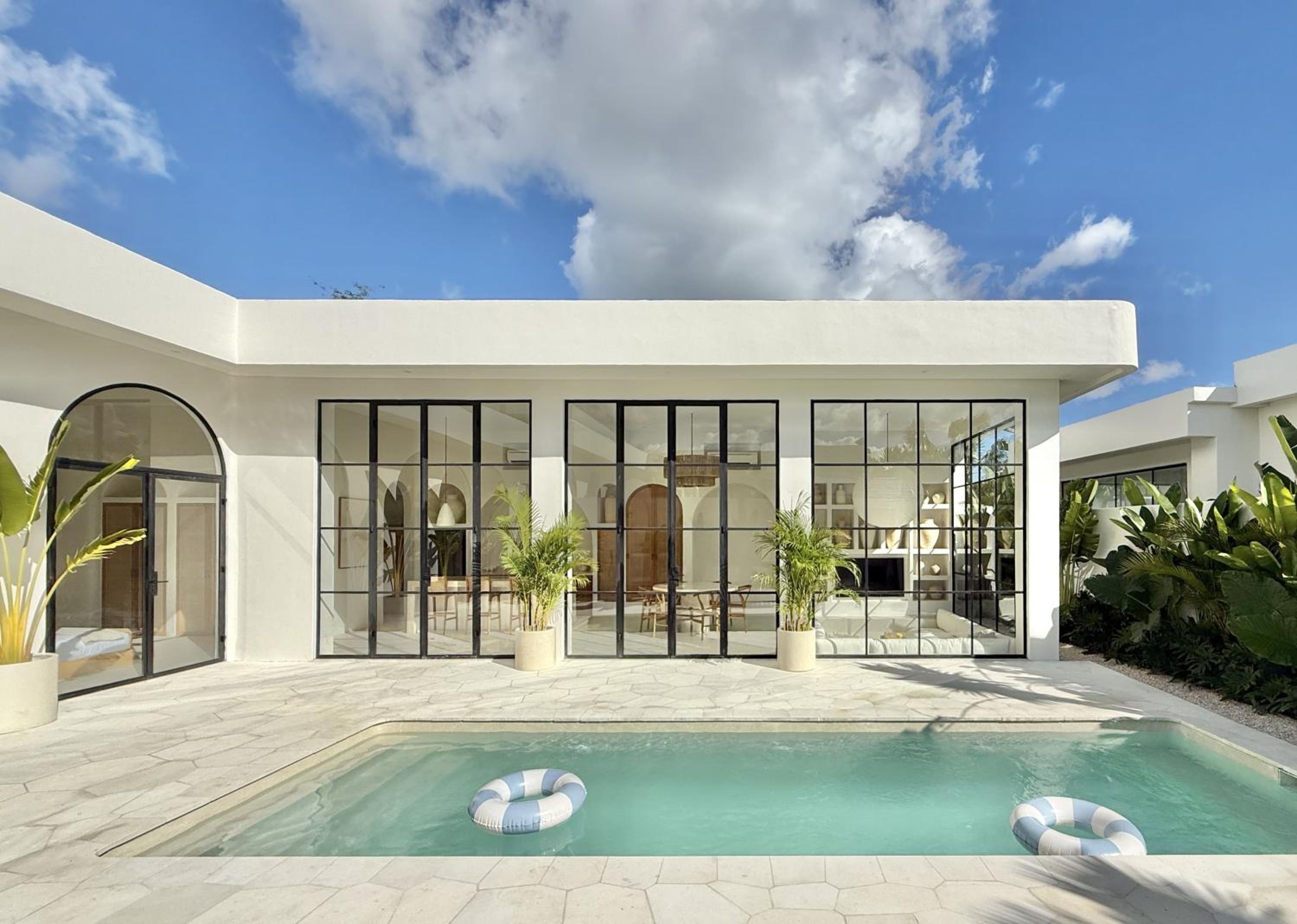 Dolce x The Young Villas