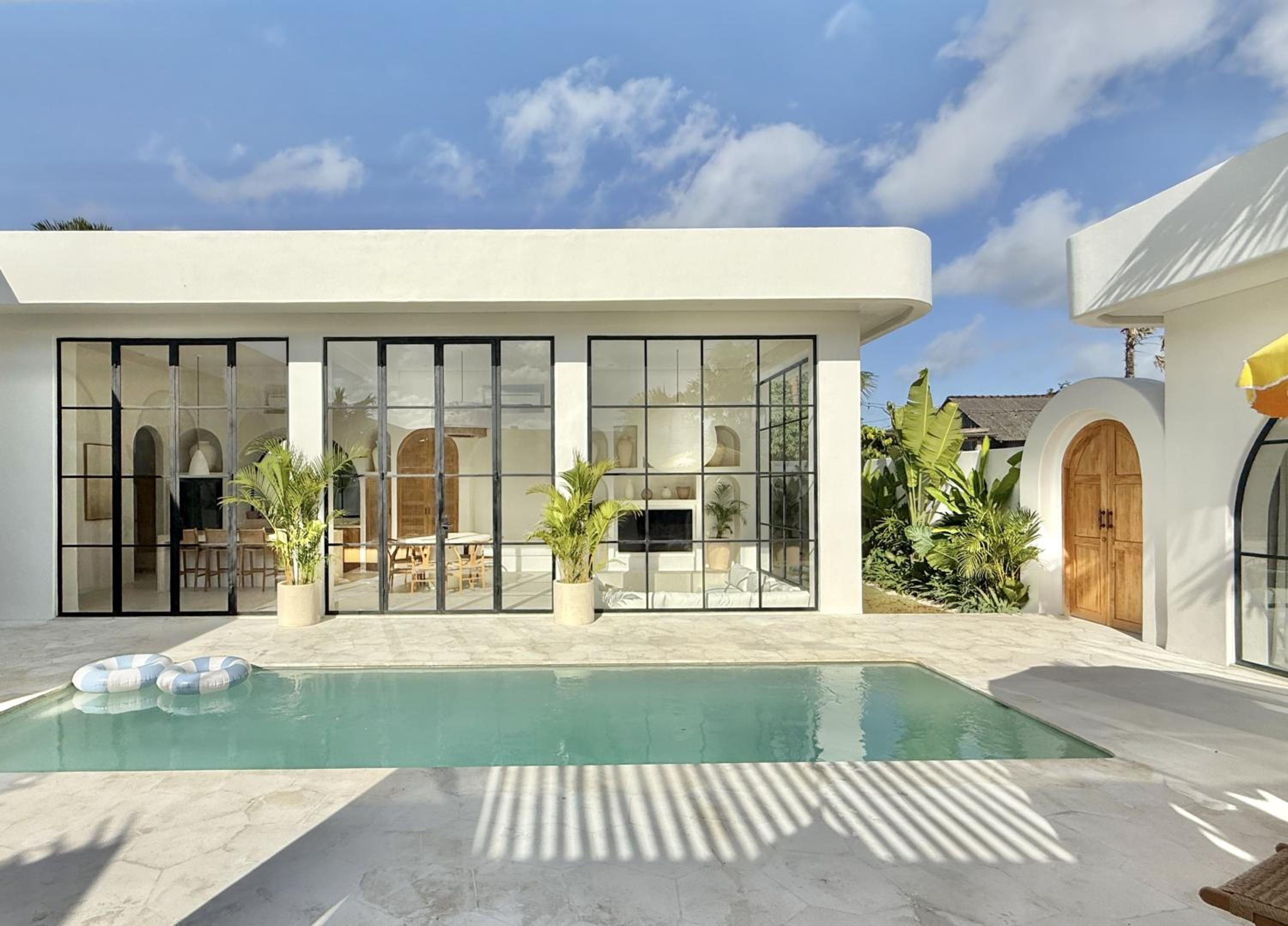 Dolce x The Young Villas