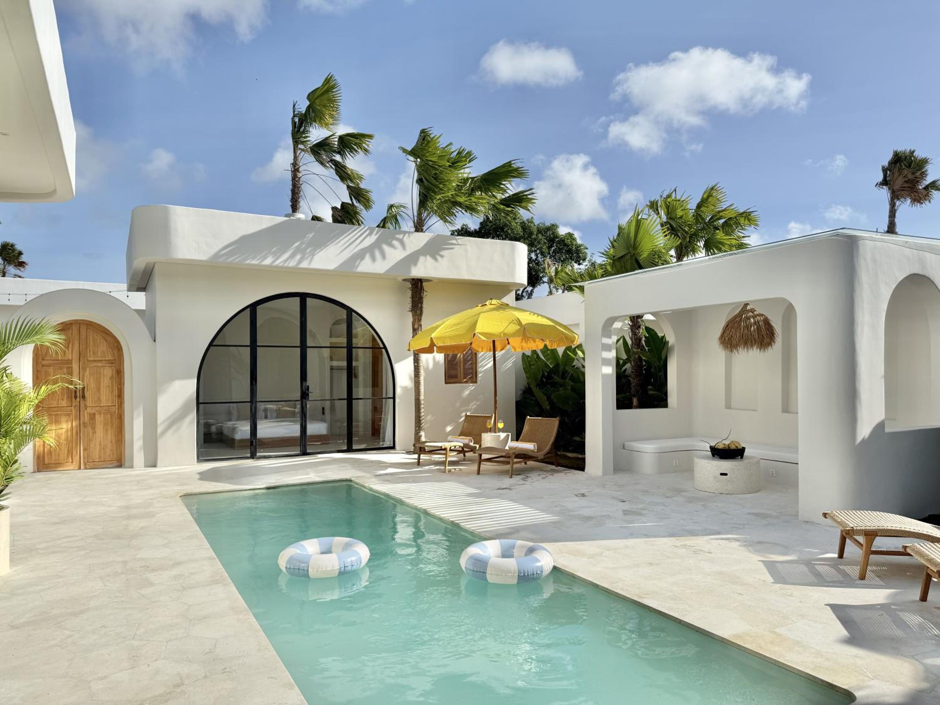 Dolce x The Young Villas