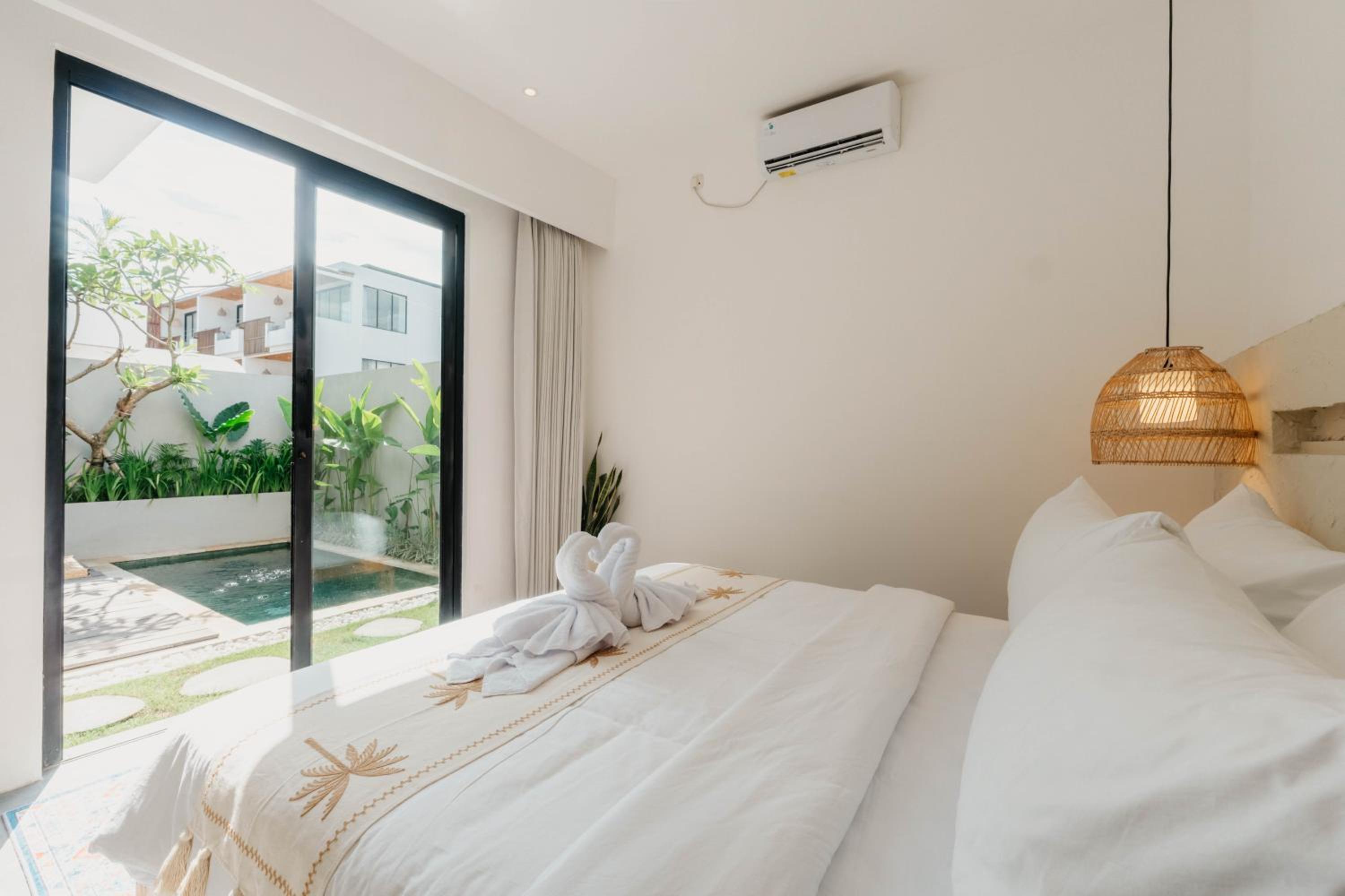 NEW! Unreal Villa 1 - 2BR Villa in Pererenan
