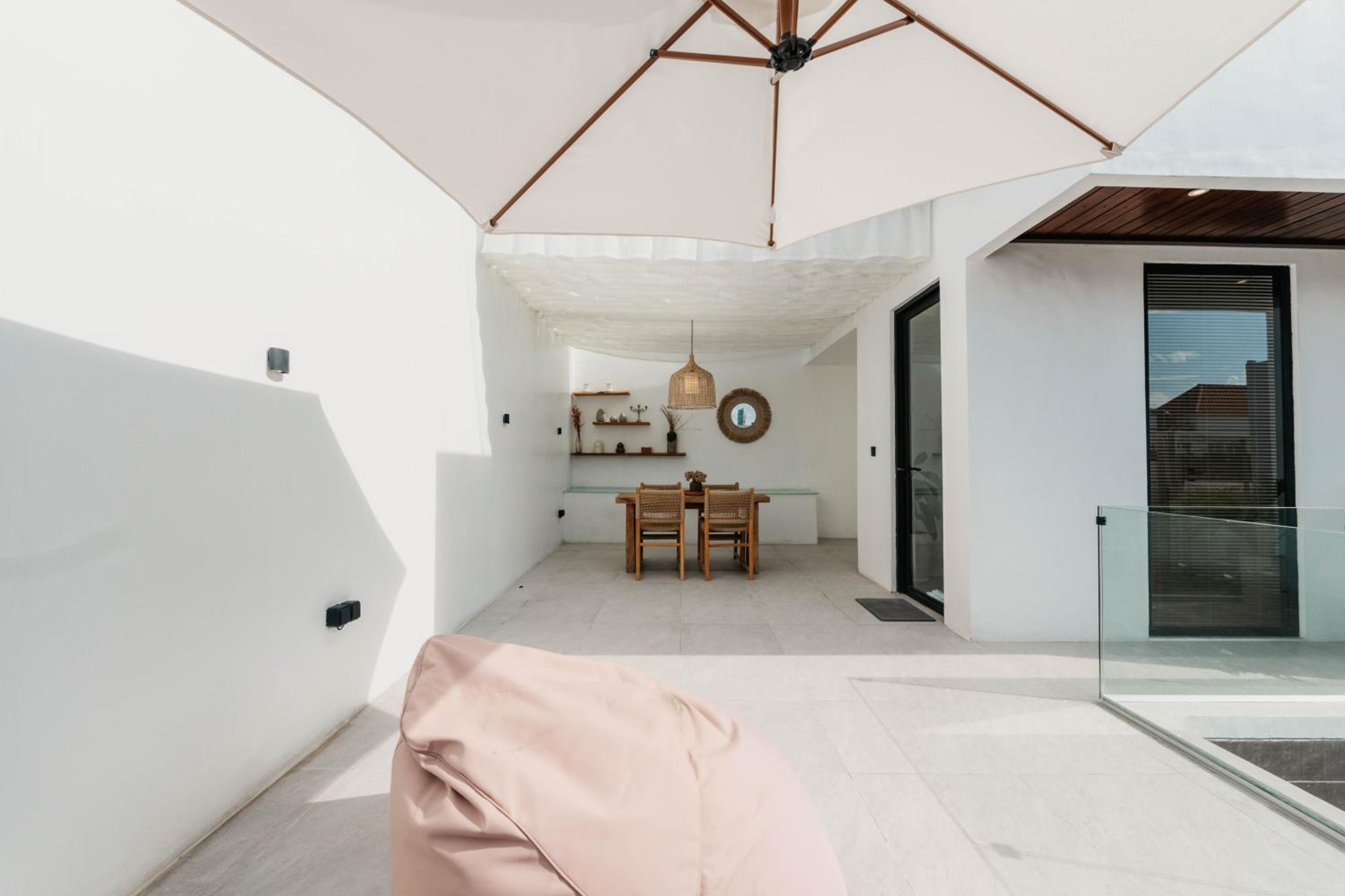 NEW! Unreal Villa 1 - 2BR Villa in Pererenan