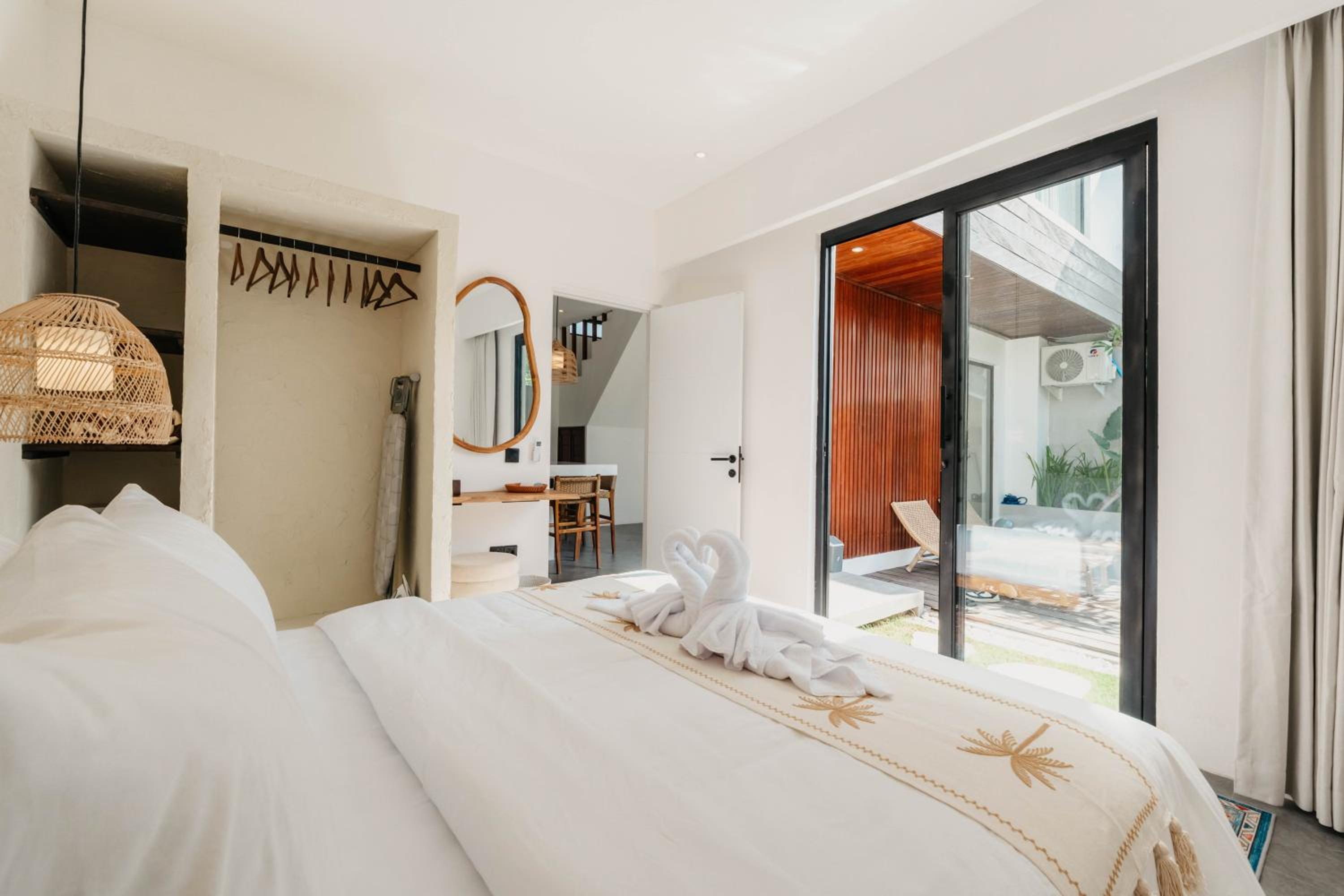 NEW! Unreal Villa 1 - 2BR Villa in Pererenan