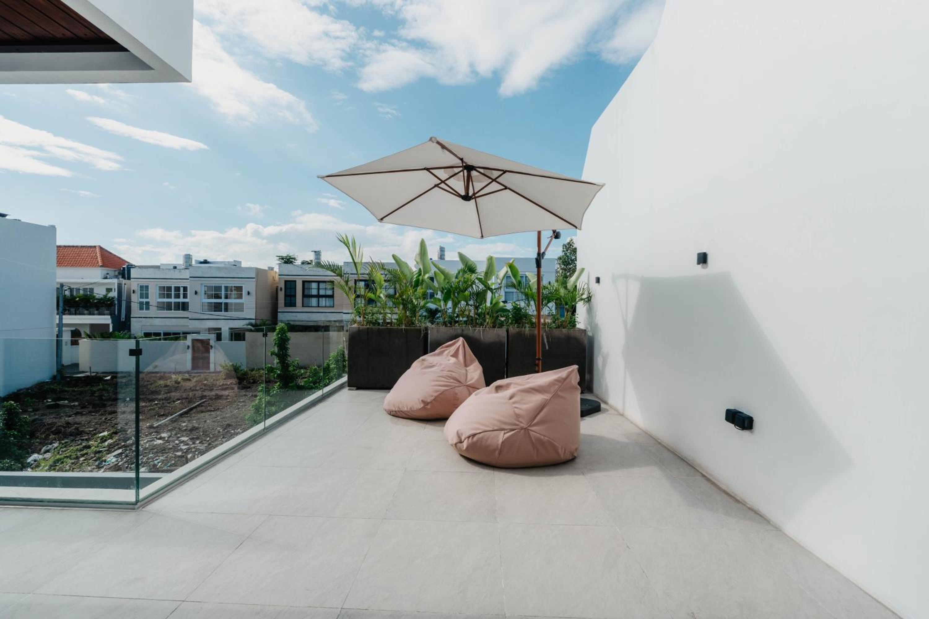 NEW! Unreal Villa 1 - 2BR Villa in Pererenan