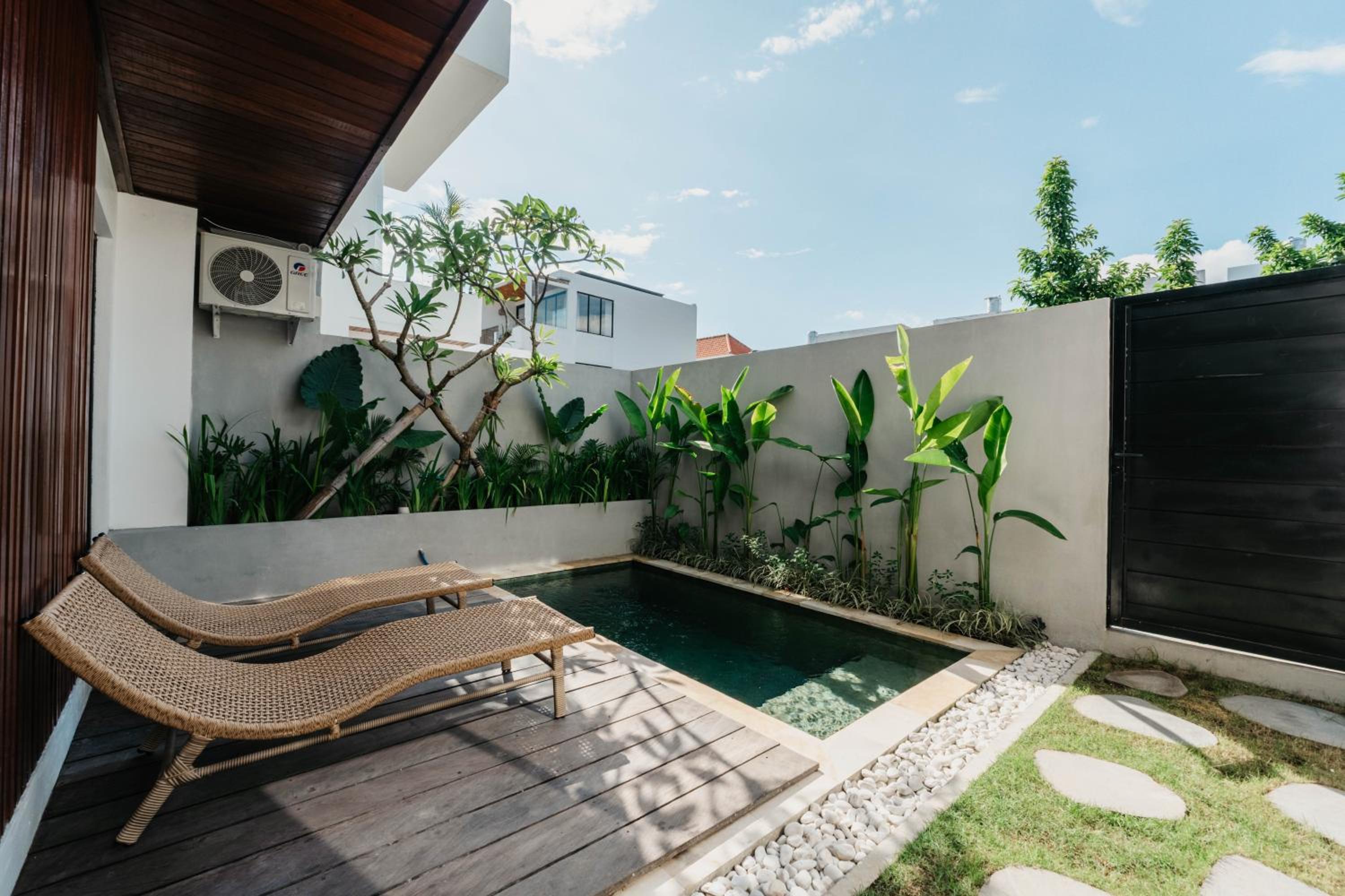 NEW! Unreal Villa 1 - 2BR Villa in Pererenan
