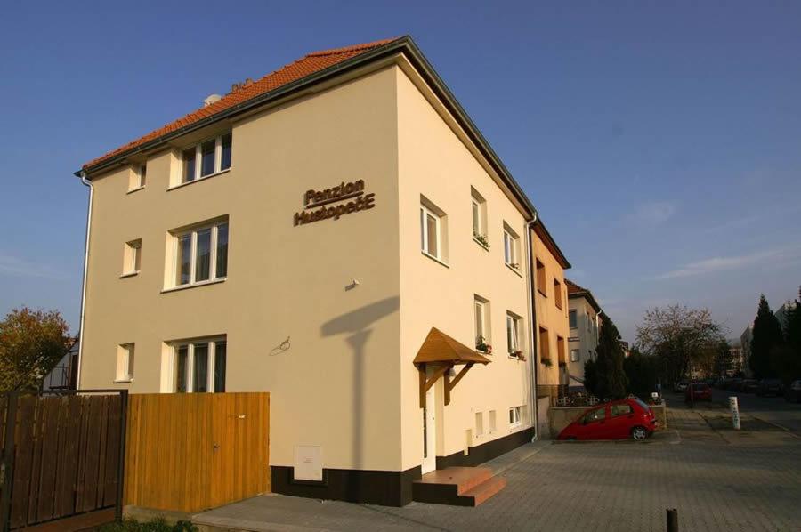 Hotel Penzion Hustopeče - Image 1