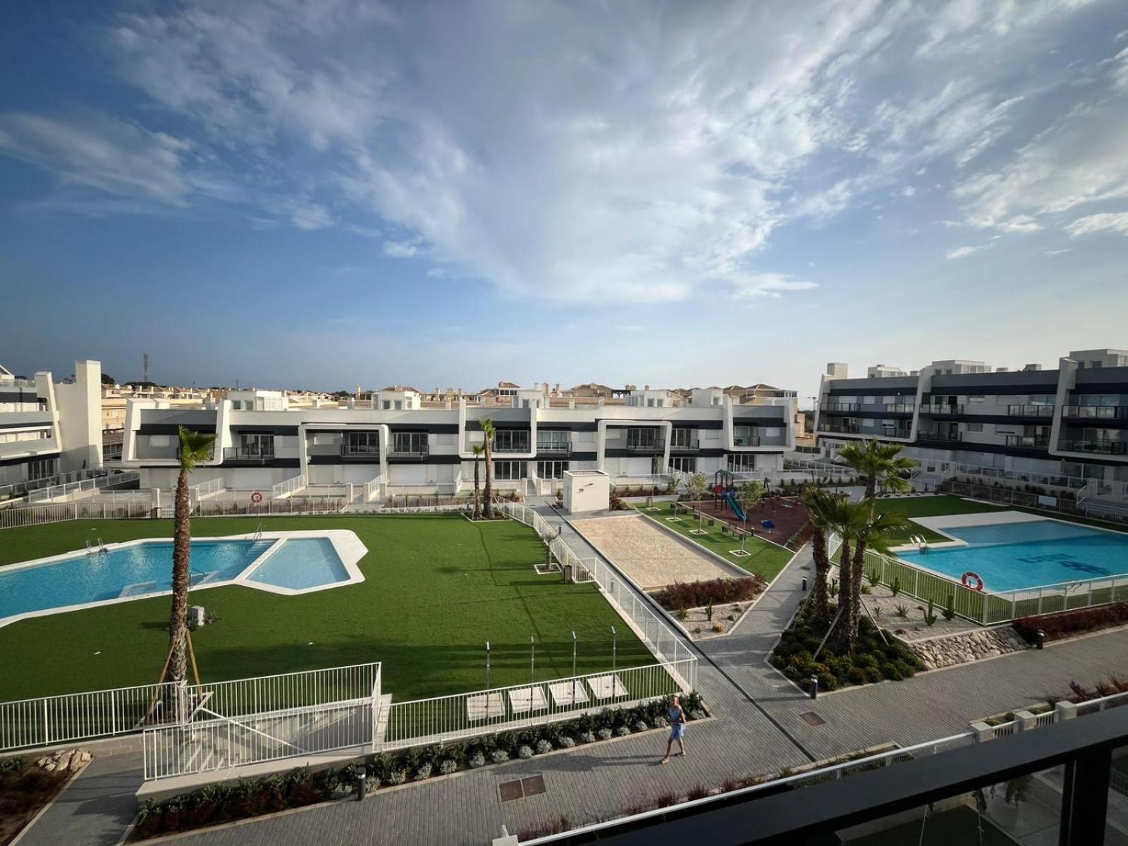 way2sun penthouses Gran Alacant - FREE e-bikes & jacuzzi & solarium & PS5