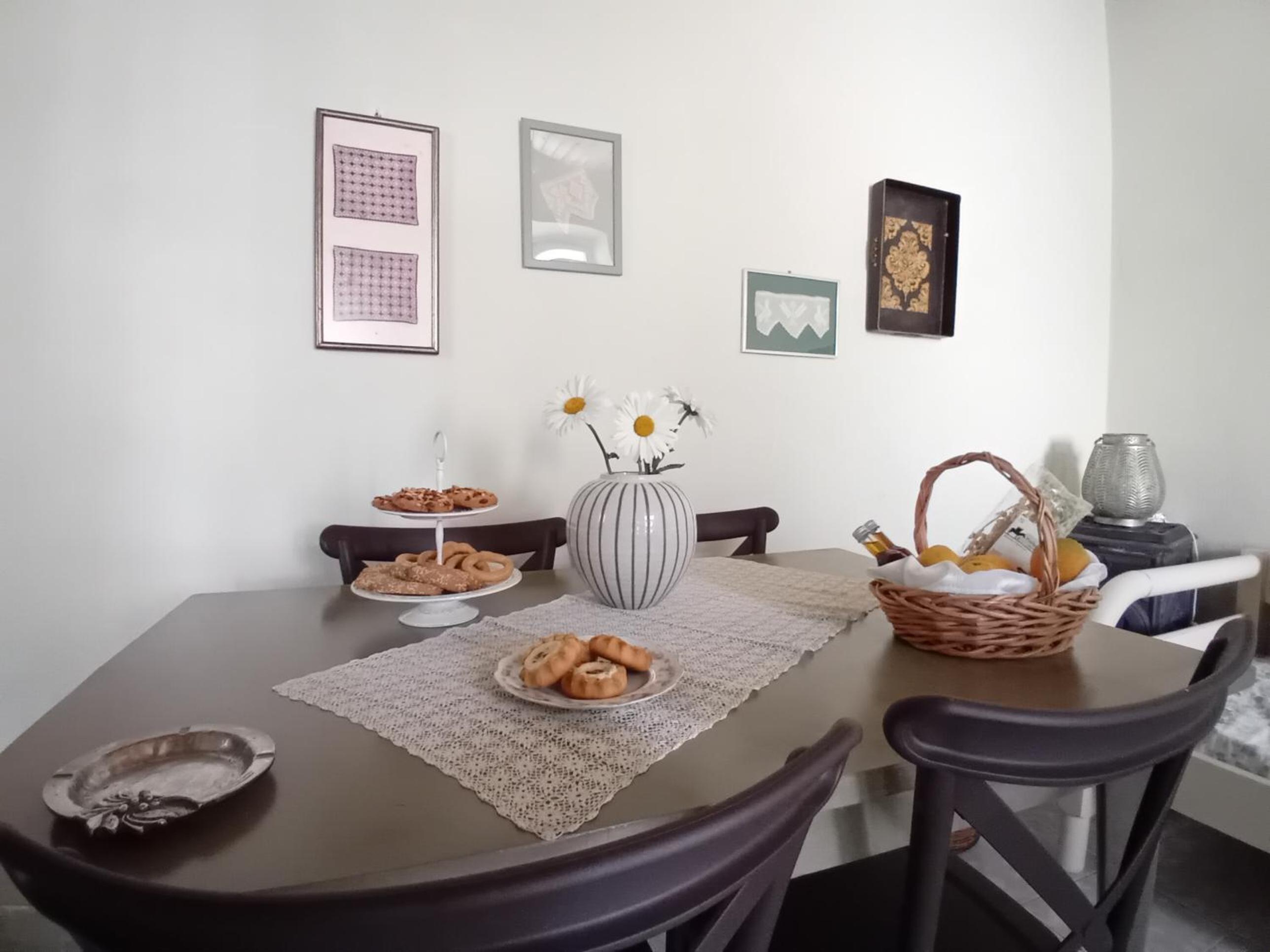 Mesorizi - Ancestral Home, Modern Stay