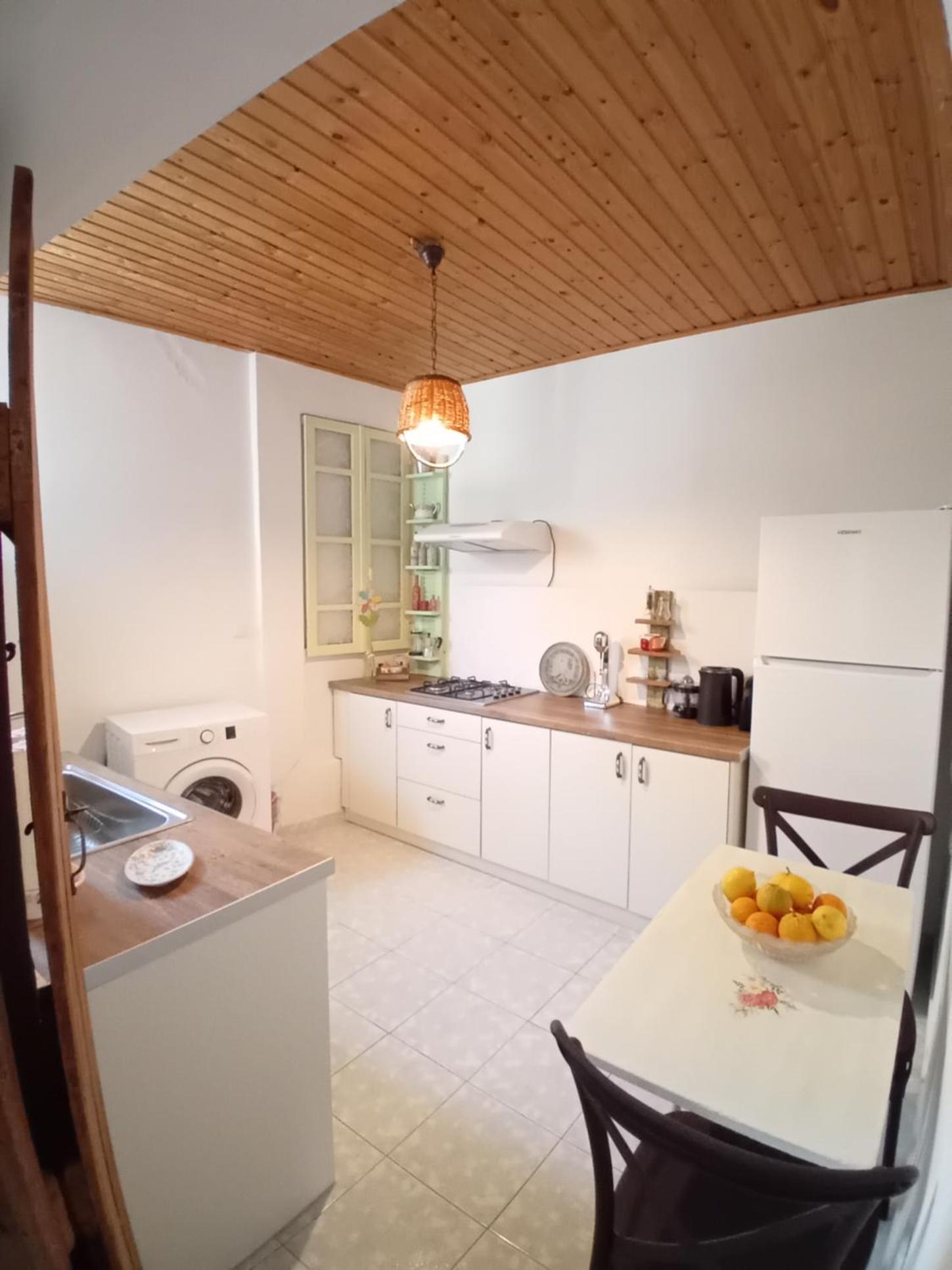 Mesorizi - Ancestral Home, Modern Stay