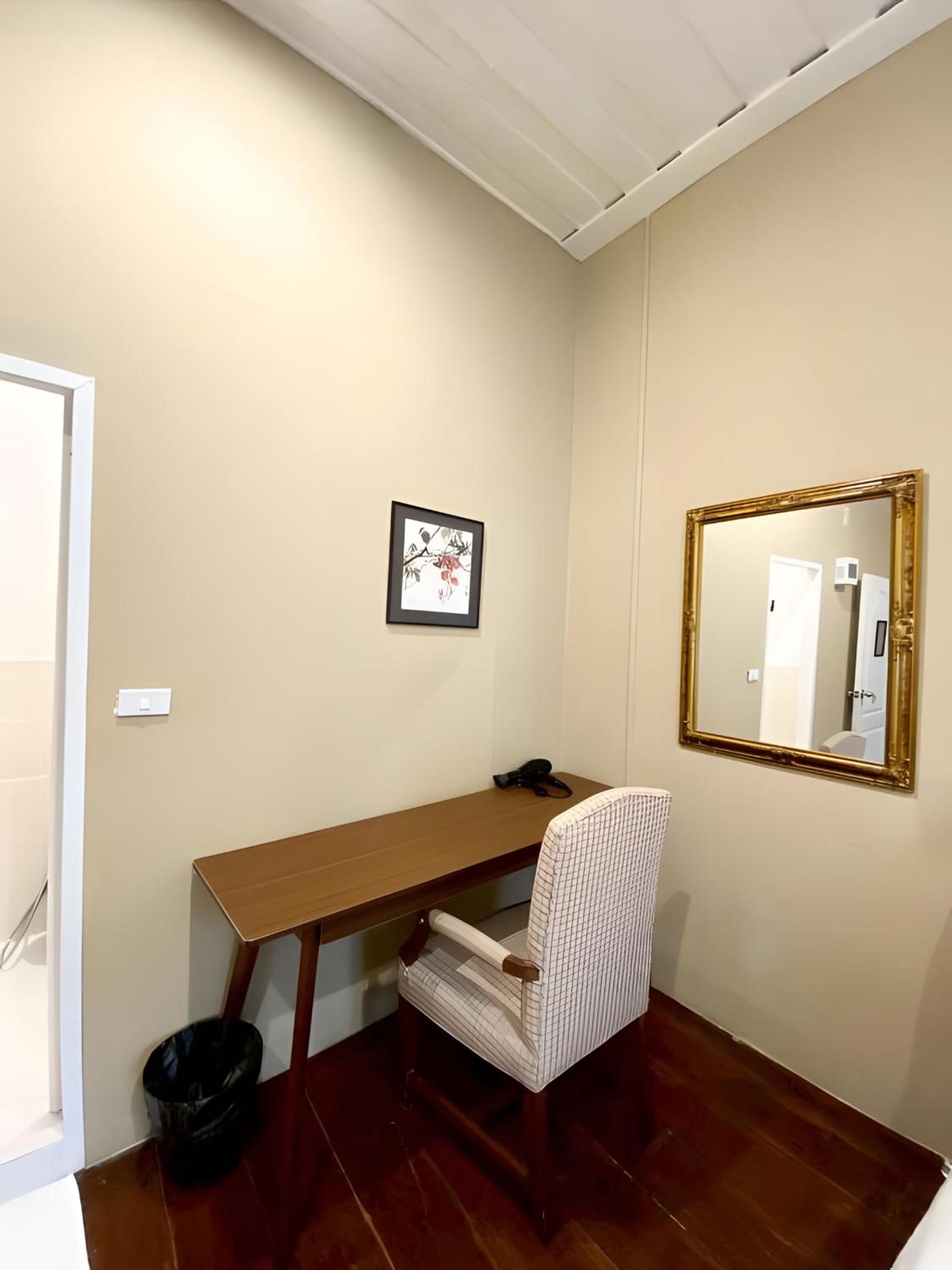 Rest Inn Yaowarat Bangkok - เรสอินน์ เยาวราช