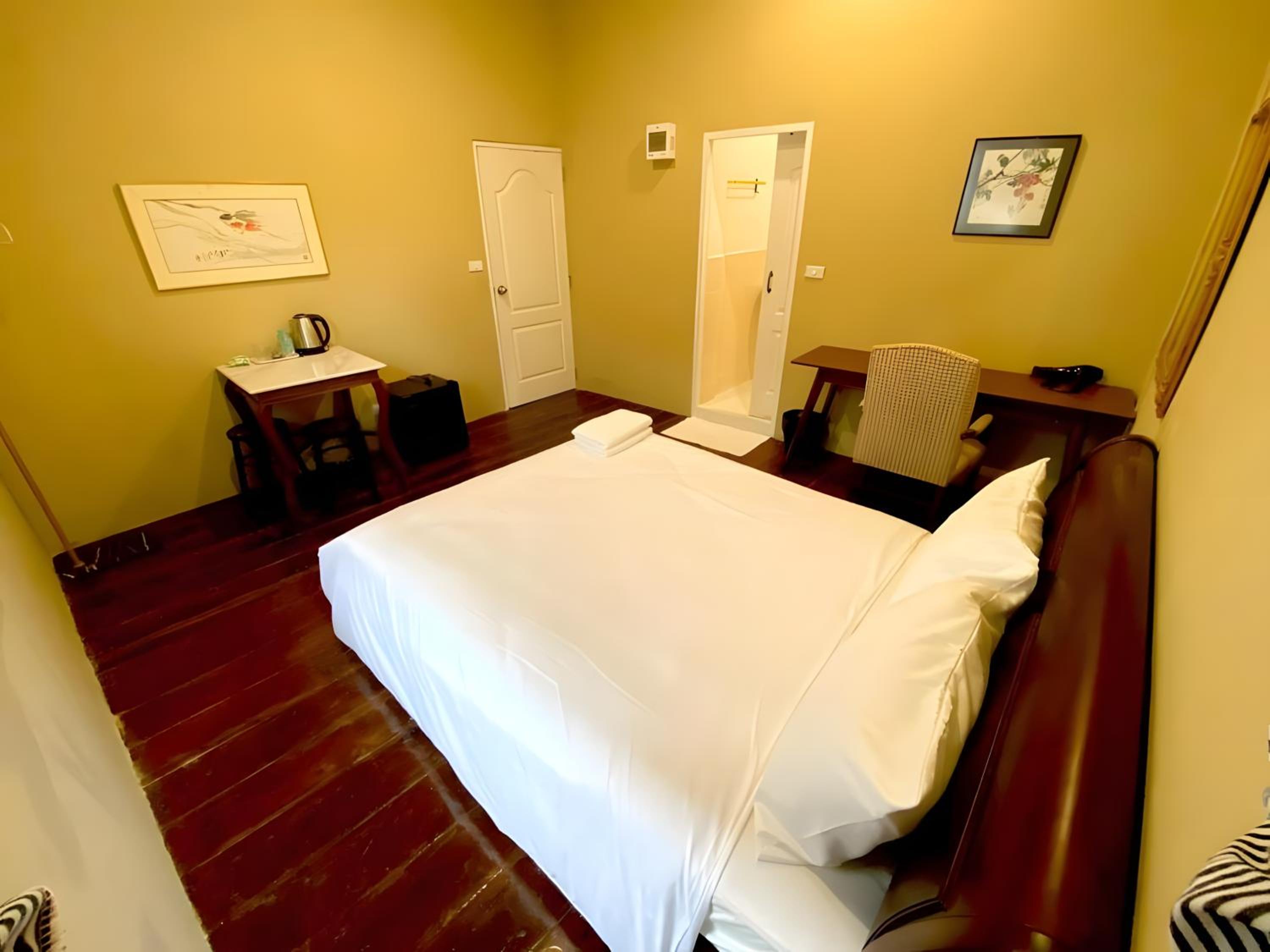 Rest Inn Yaowarat Bangkok - เรสอินน์ เยาวราช