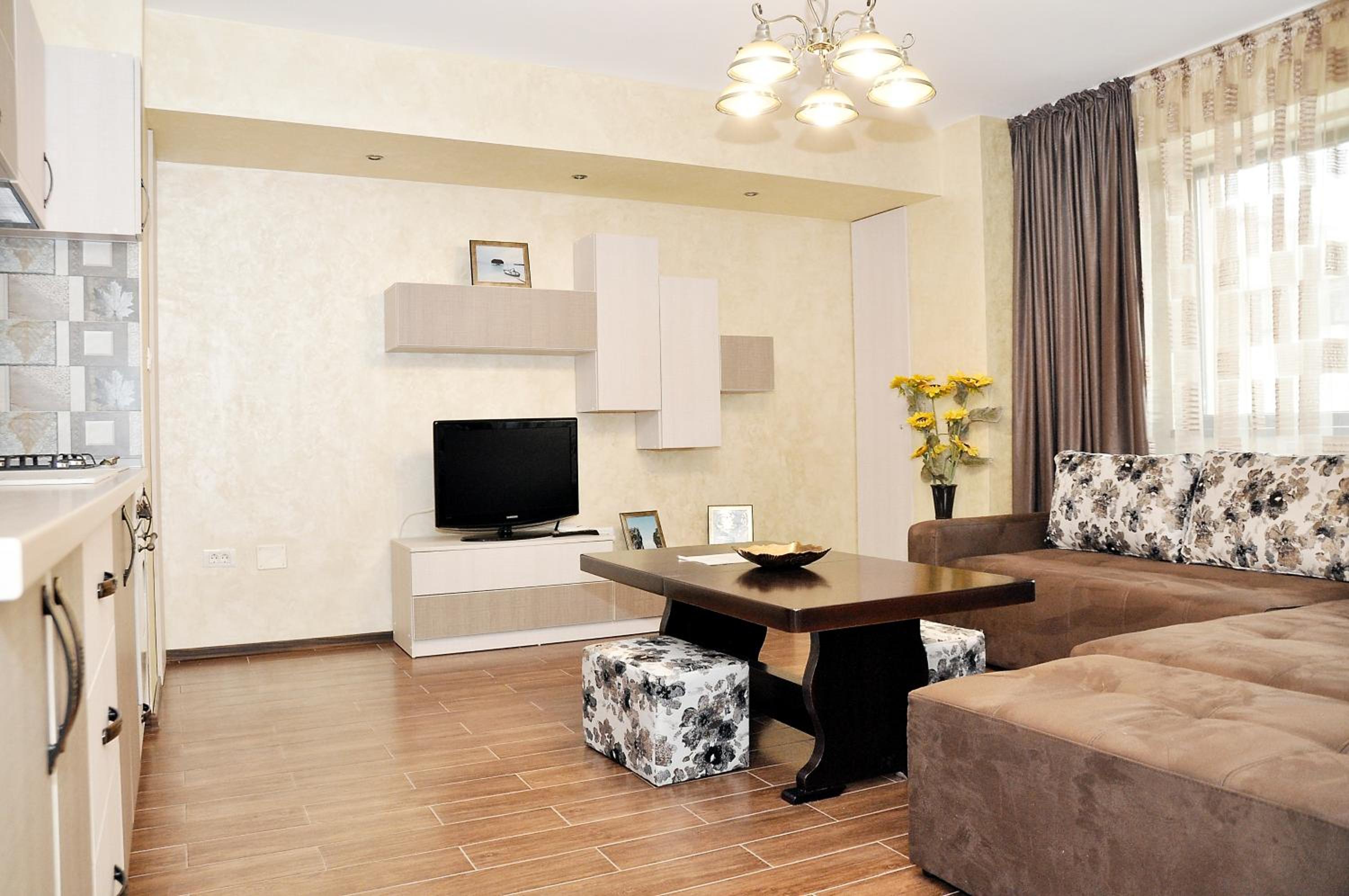 Apartment Ovidius - by the beach view 5