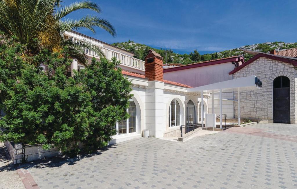Apartmani Monaco view 3