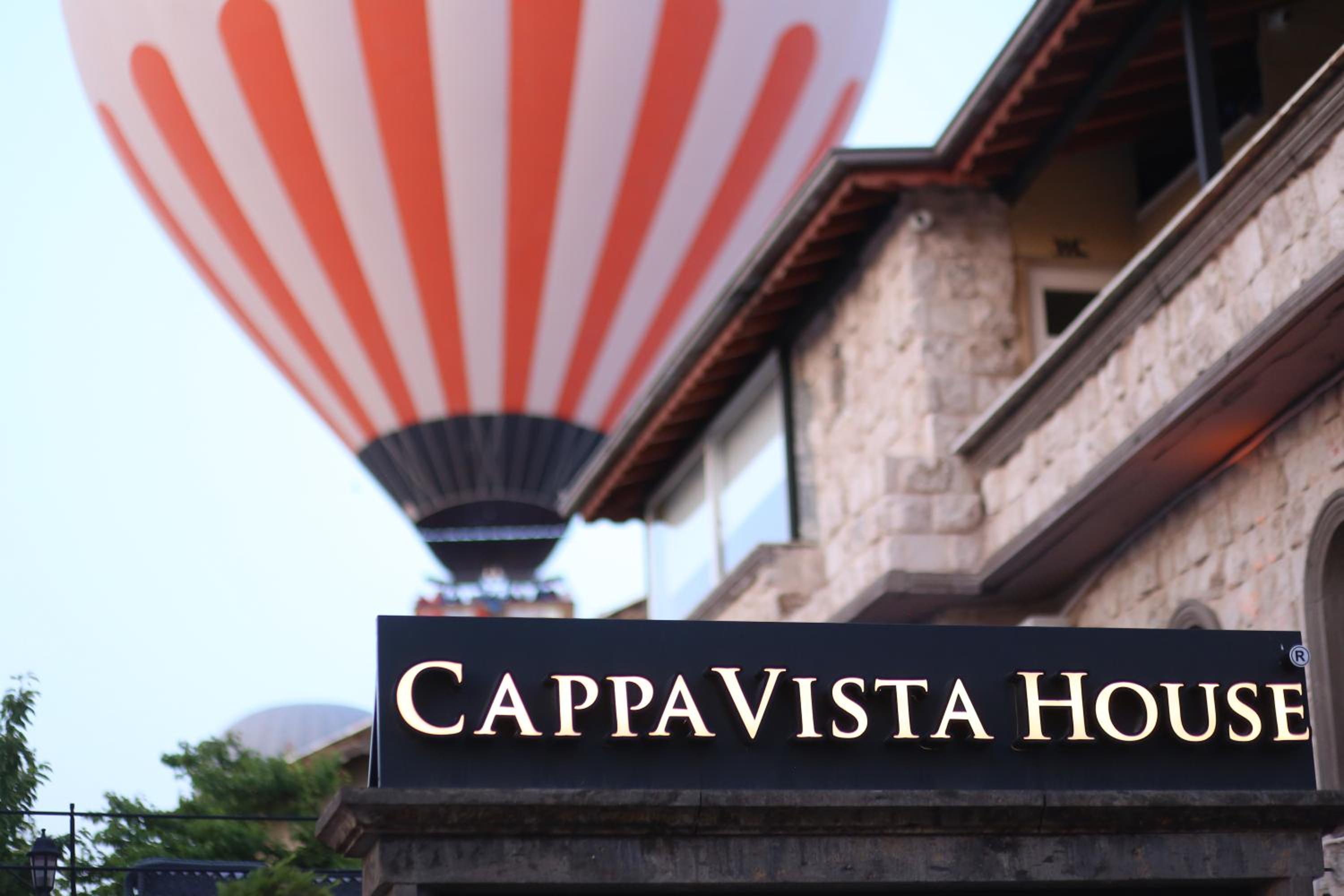 Capavista Cave House