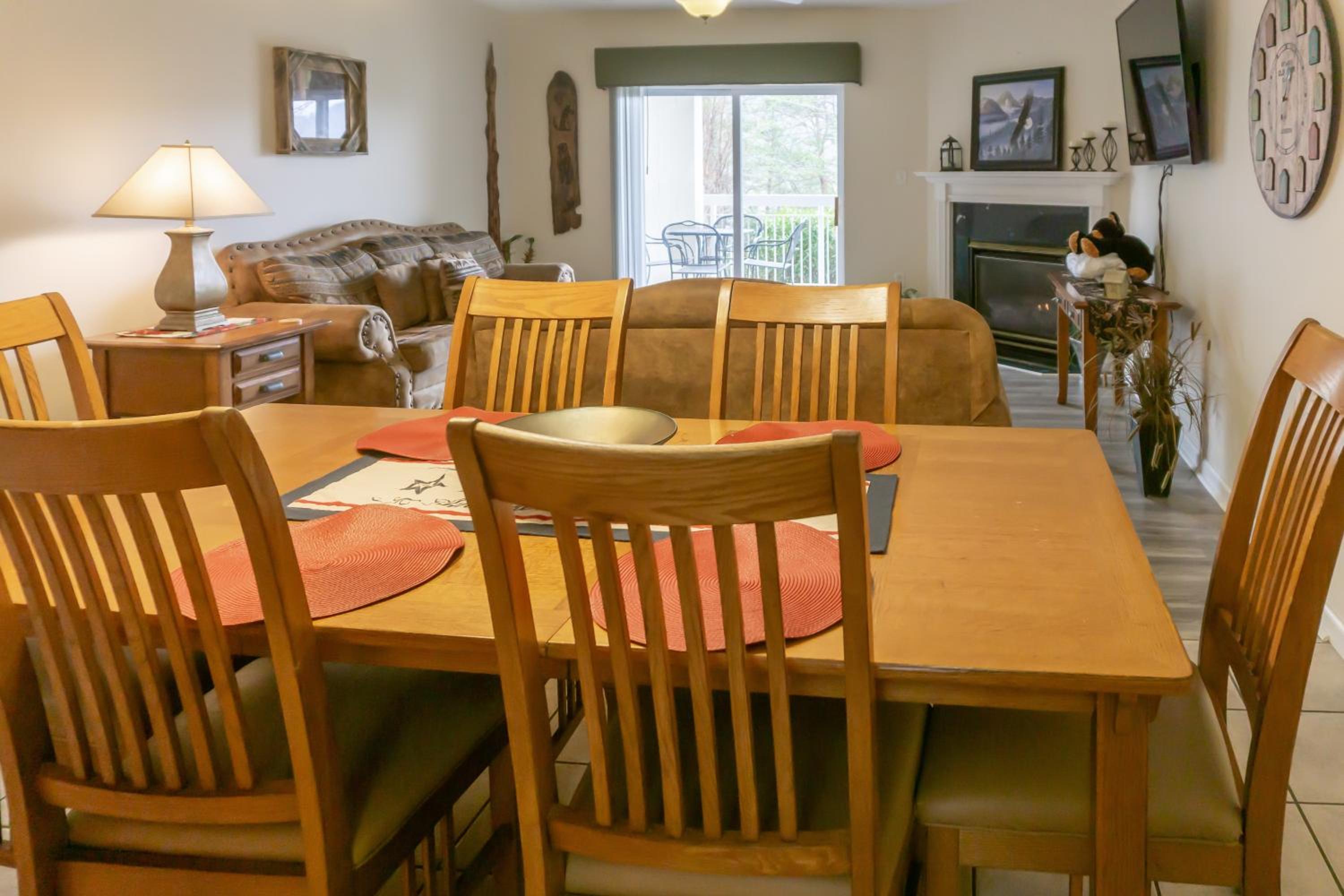 Mtn Views! Walkable Pigeon Forge Retreat with Pool