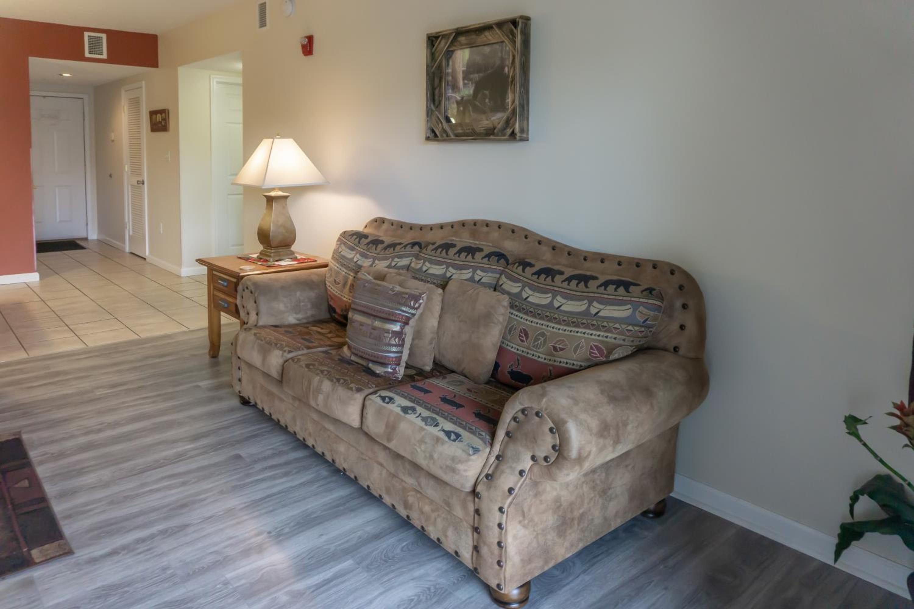 Mtn Views! Walkable Pigeon Forge Retreat with Pool