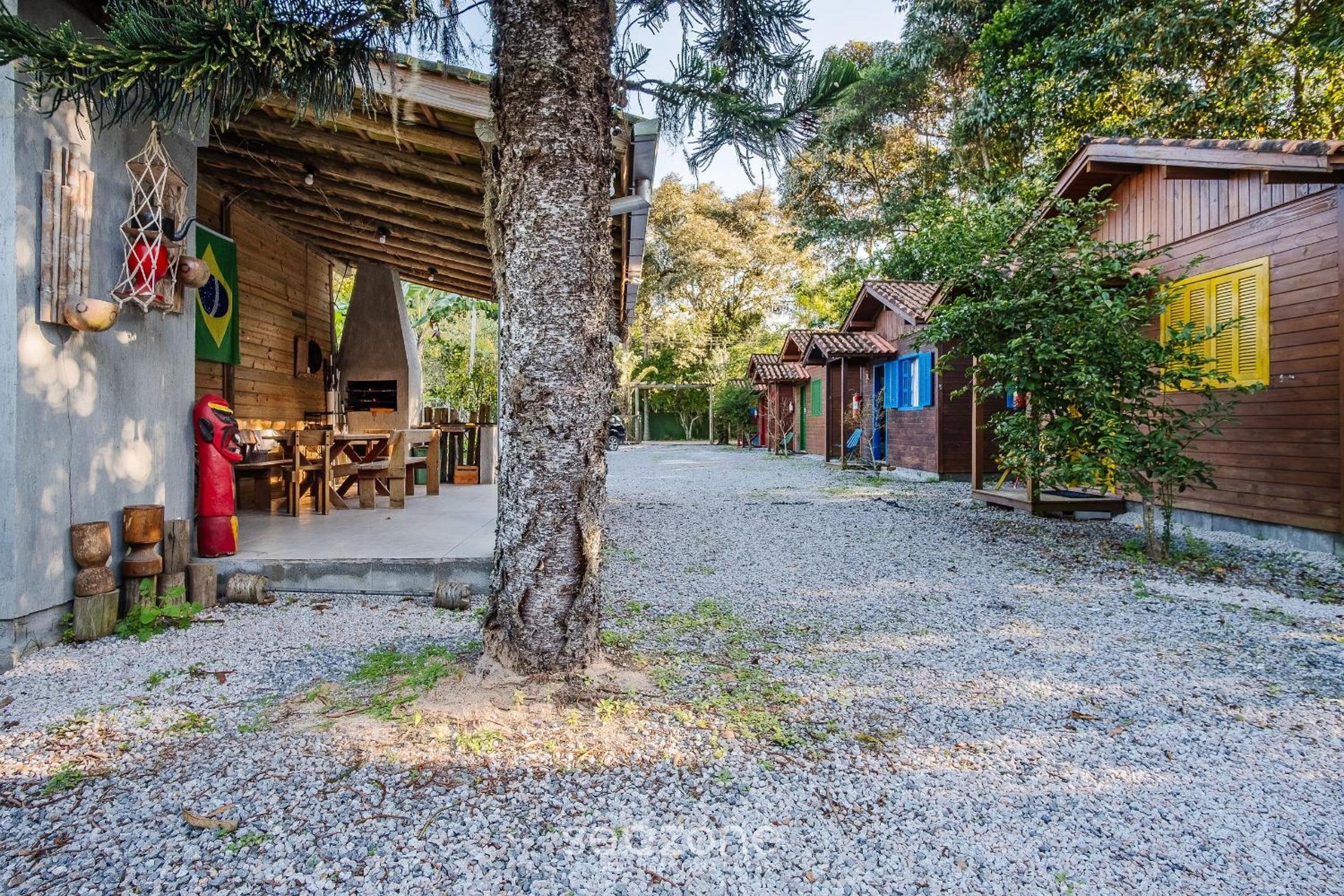 Relaxing cabins near Praia do Rosa - PRJ