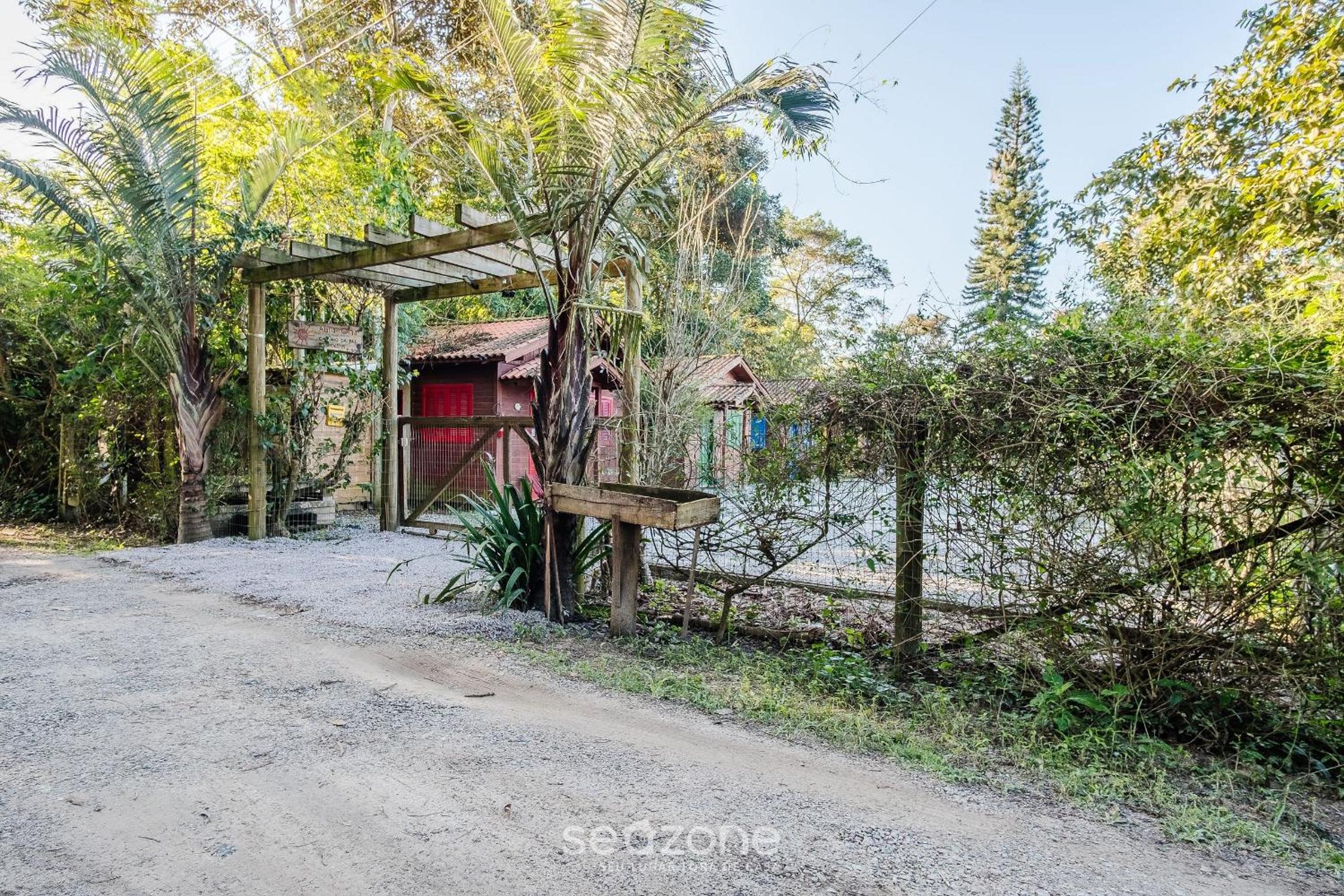 Relaxing cabins near Praia do Rosa - PRJ
