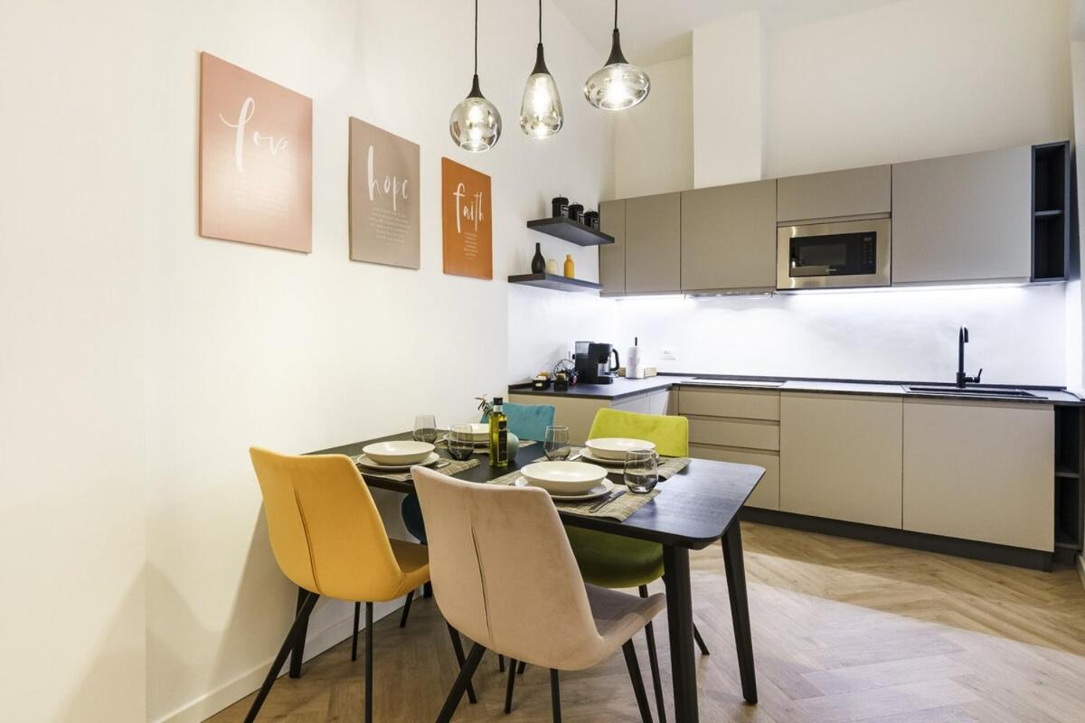 Designer Apartment in Oltrarno