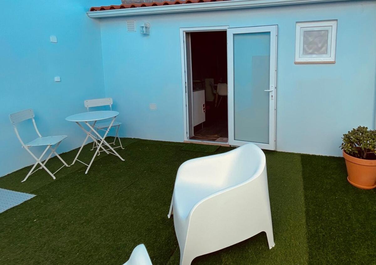 AL BIONDI COMENDA Cozy Home for 2 Pax with Kitchen and Patio