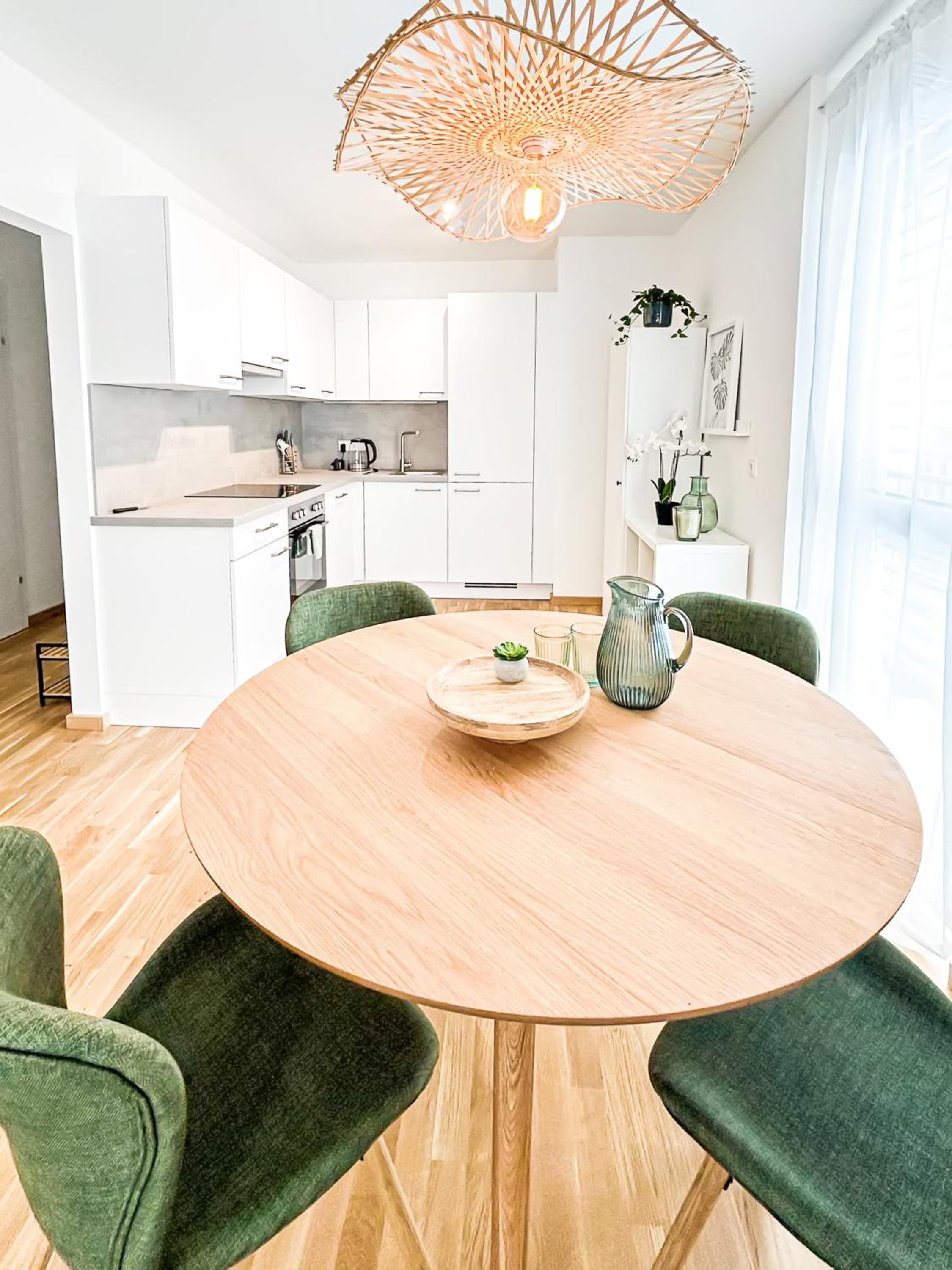 Zentrales Business Apartment mit Schlafzimmer