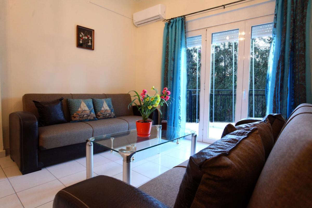 Garden Apartment view 2