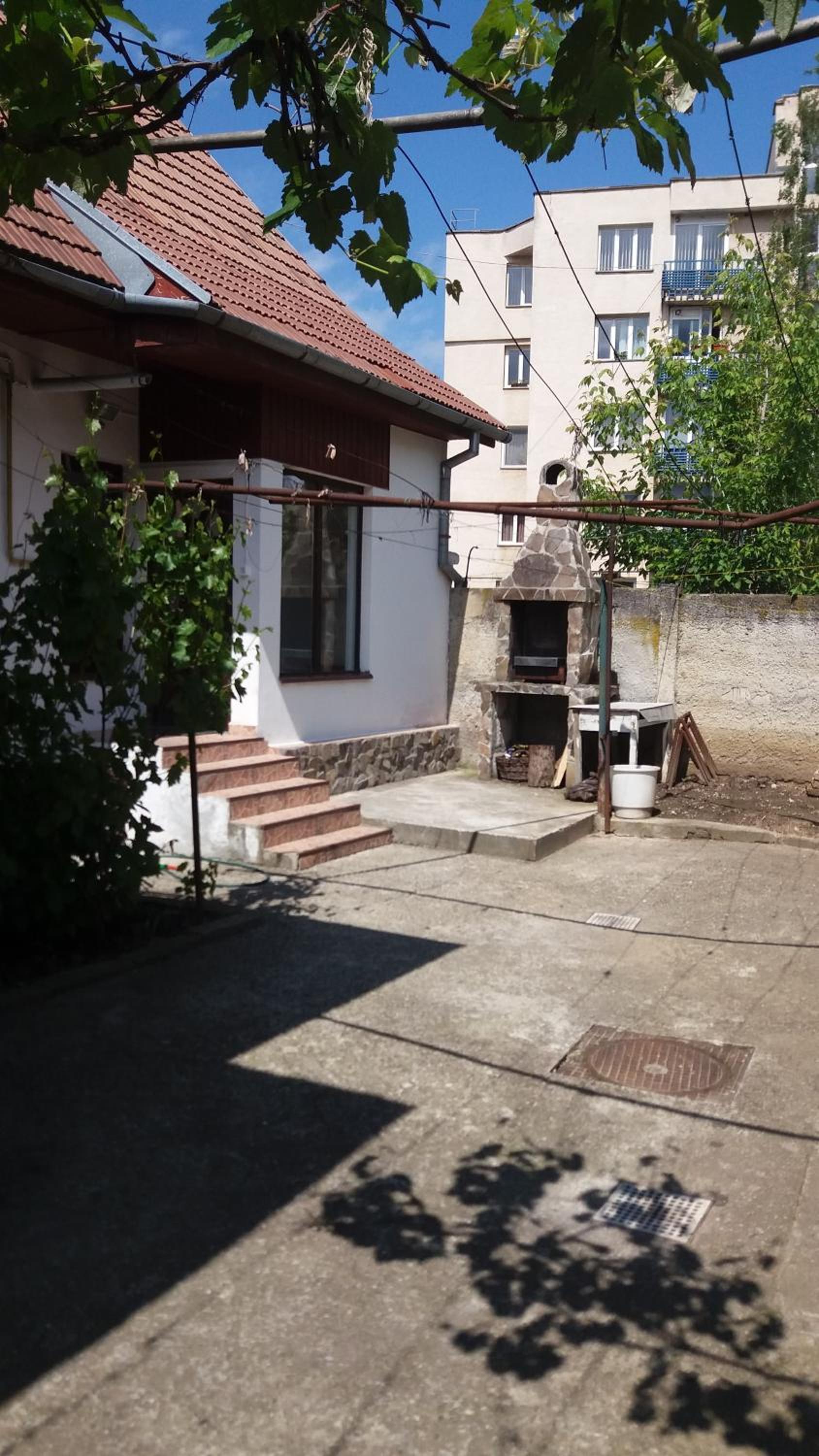 Photo 34