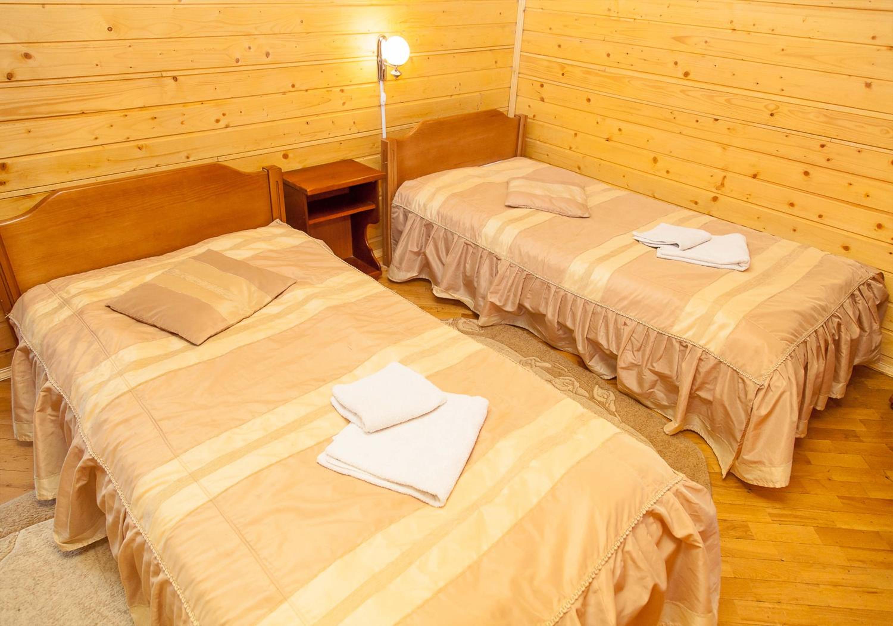 Hotel and restaurant complex Skolmo