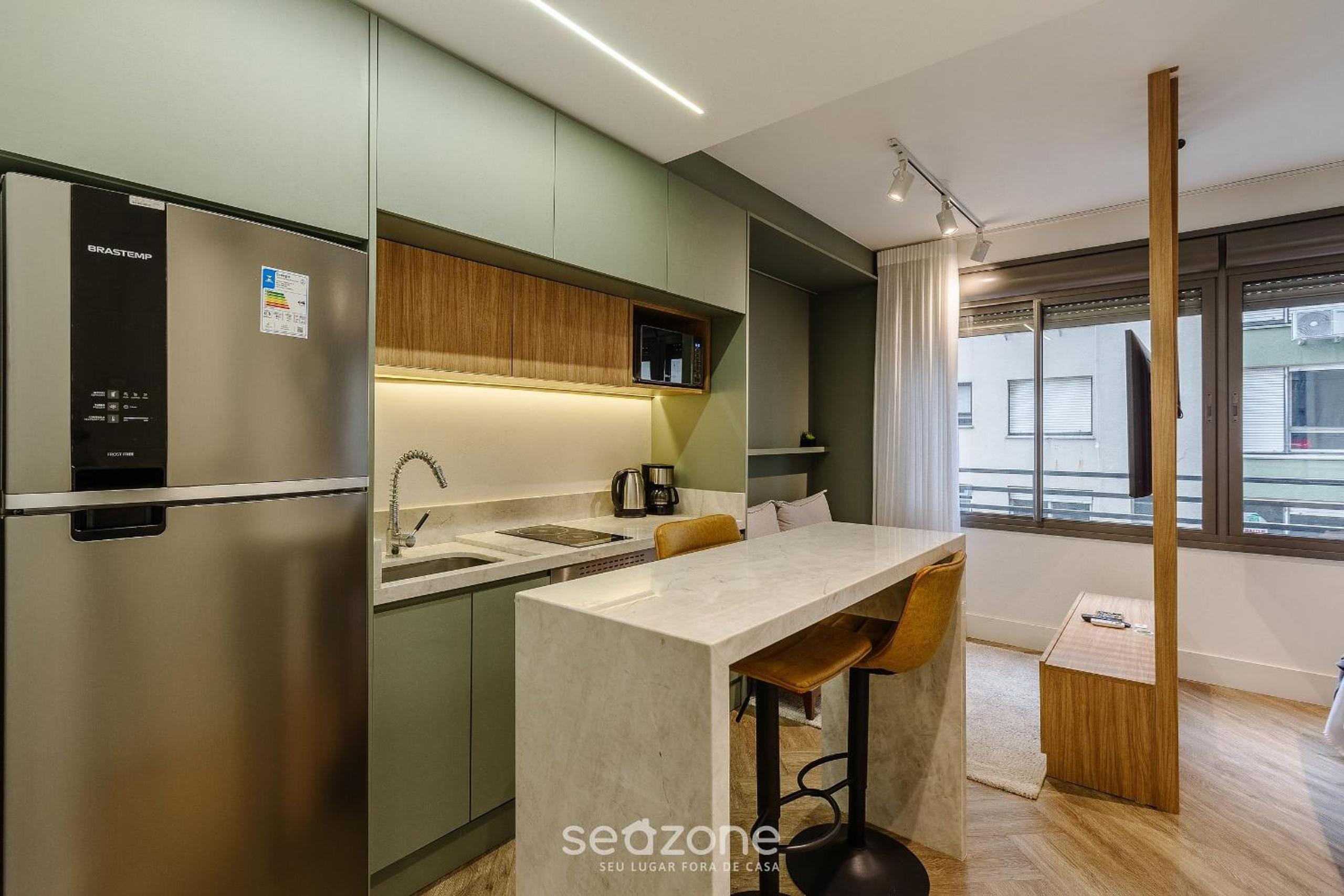 Studio in Building with Swimming Pool in Porto Alegre - JRE