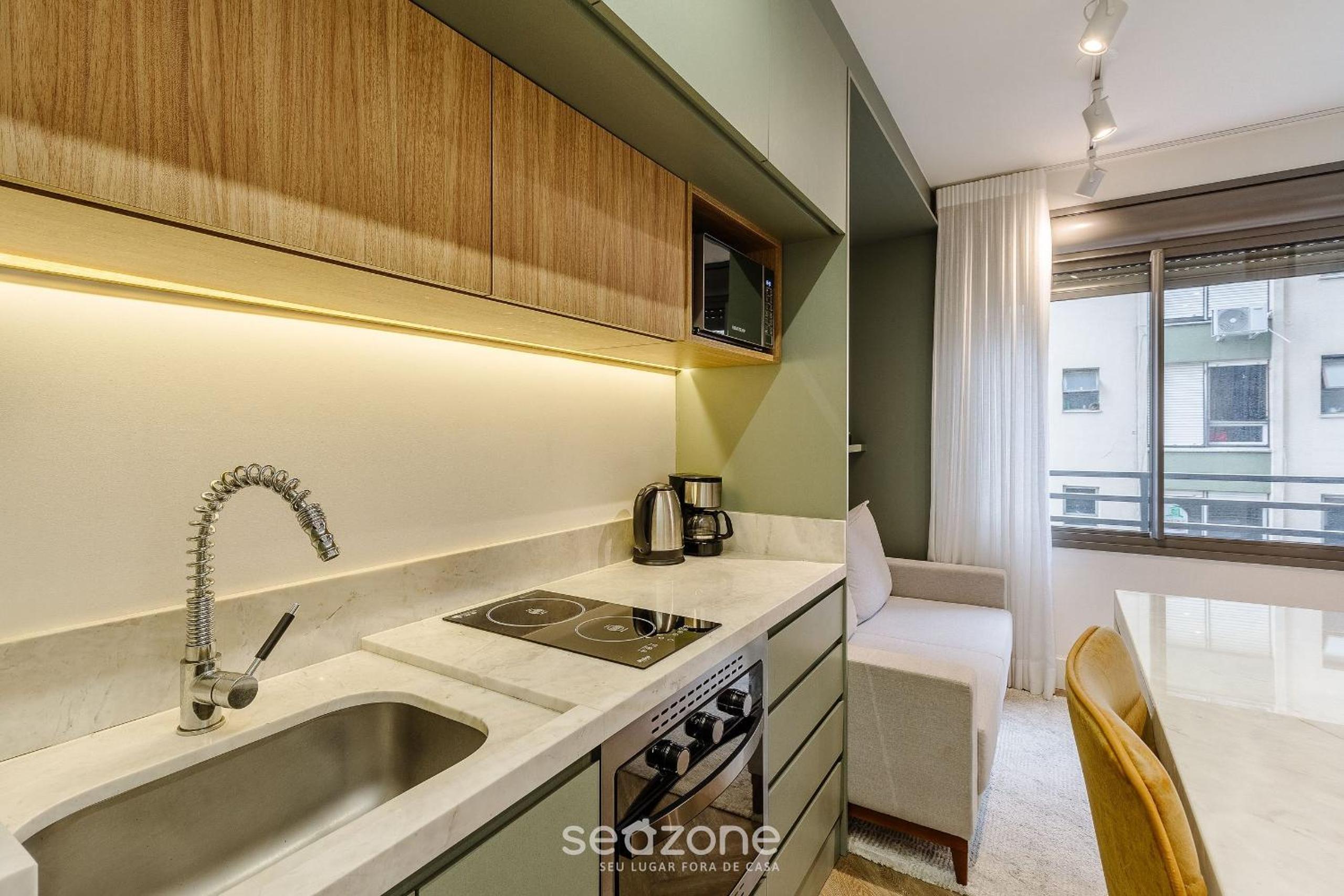 Studio in Building with Swimming Pool in Porto Alegre - JRE
