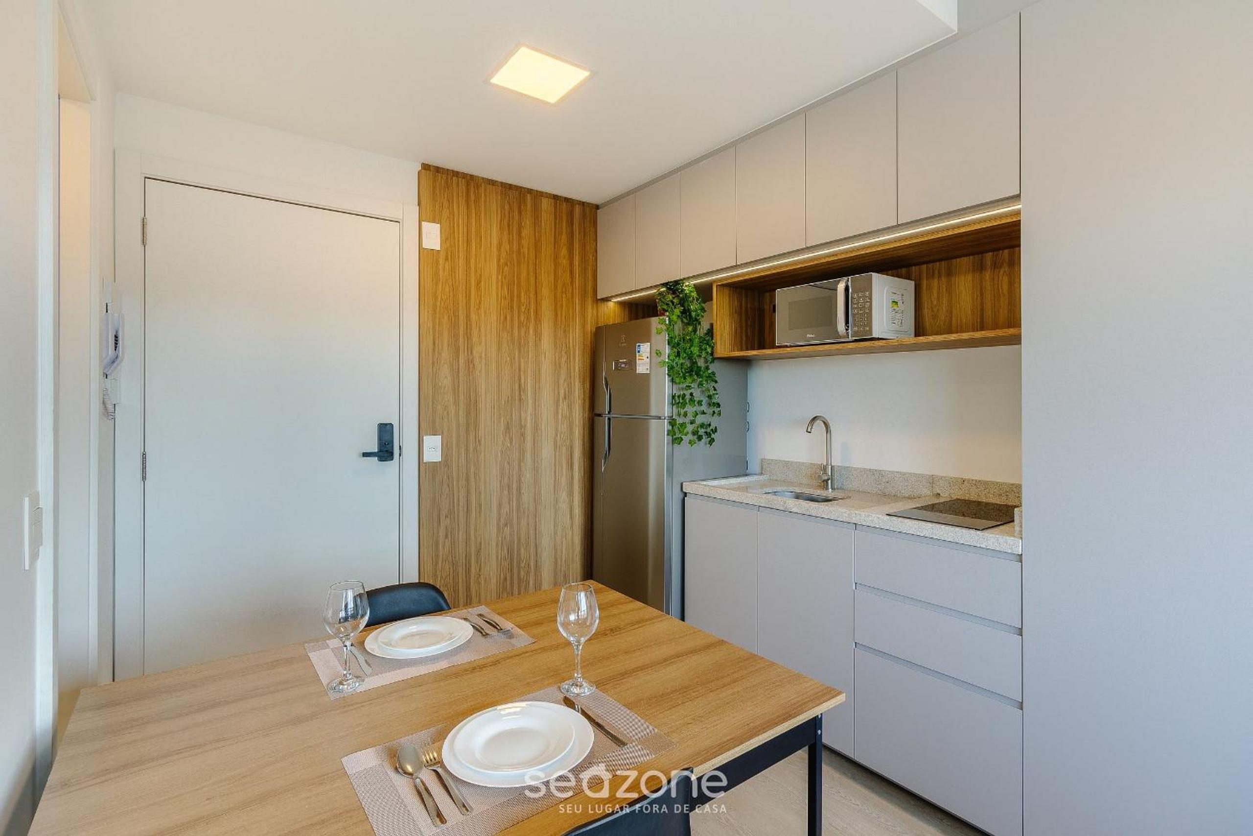 Studio in Building with Swimming Pool in Porto Alegre - JRE