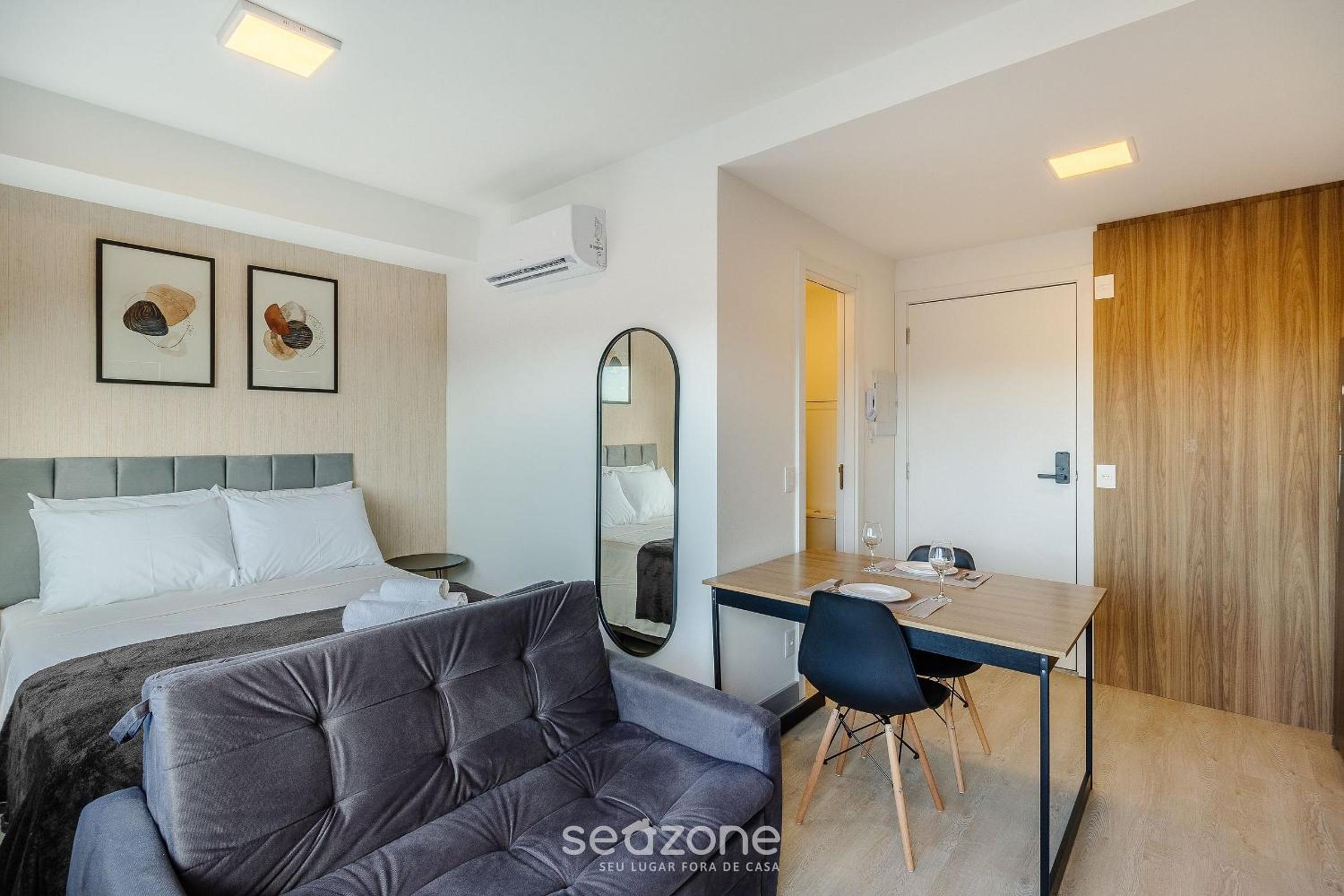 Studio in Building with Swimming Pool in Porto Alegre - JRE