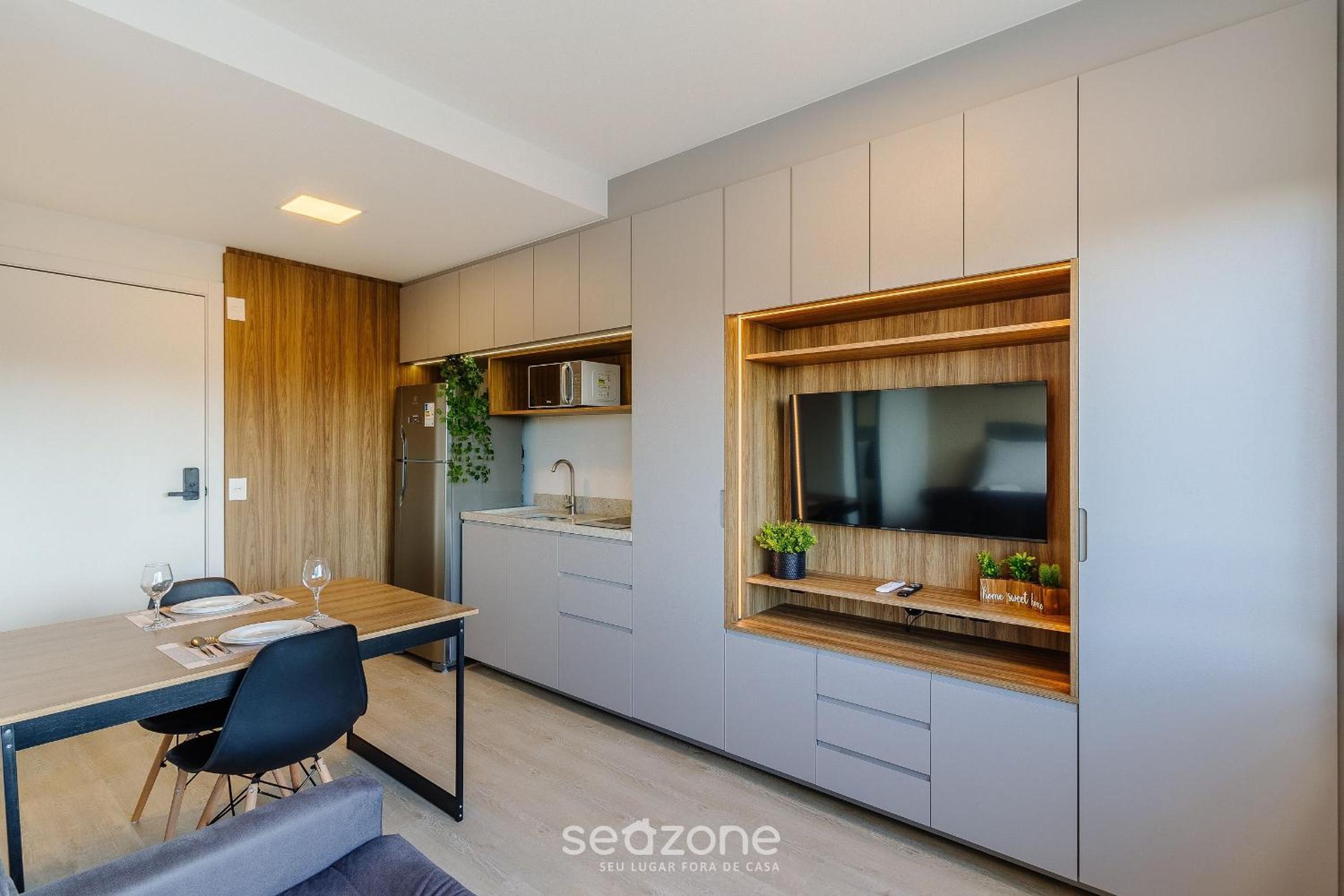 Studio in Building with Swimming Pool in Porto Alegre - JRE
