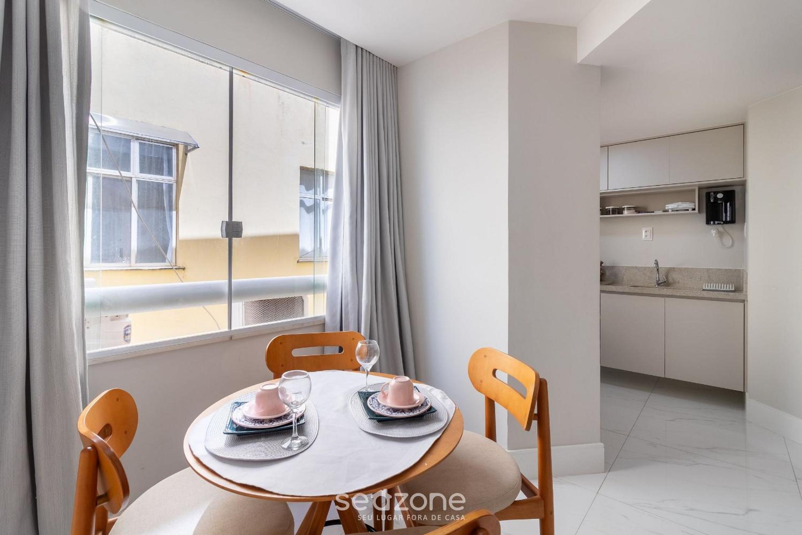 Beautiful Apart in Barra 110m from Beach CSF0202