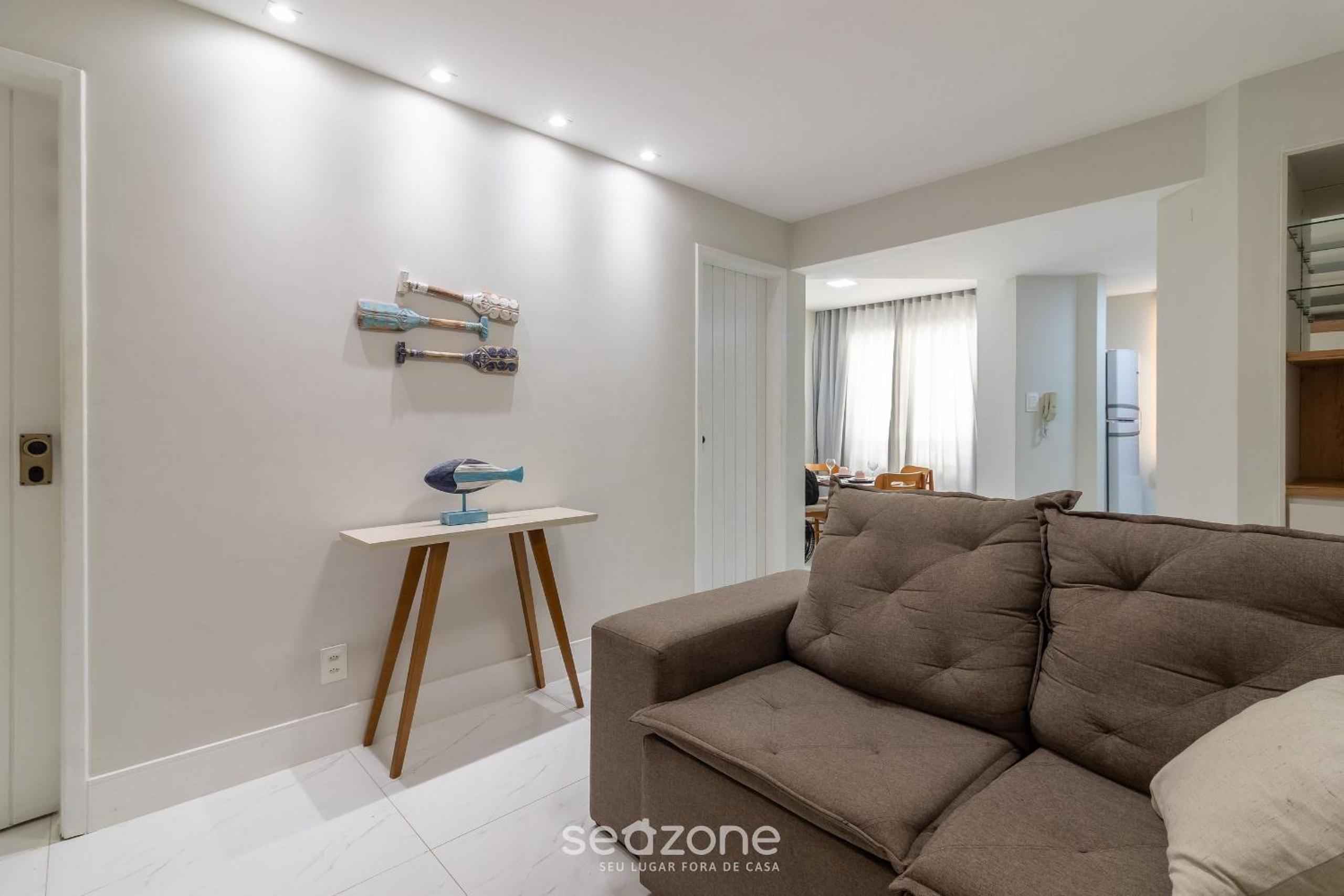 Beautiful Apart in Barra 110m from Beach CSF0202