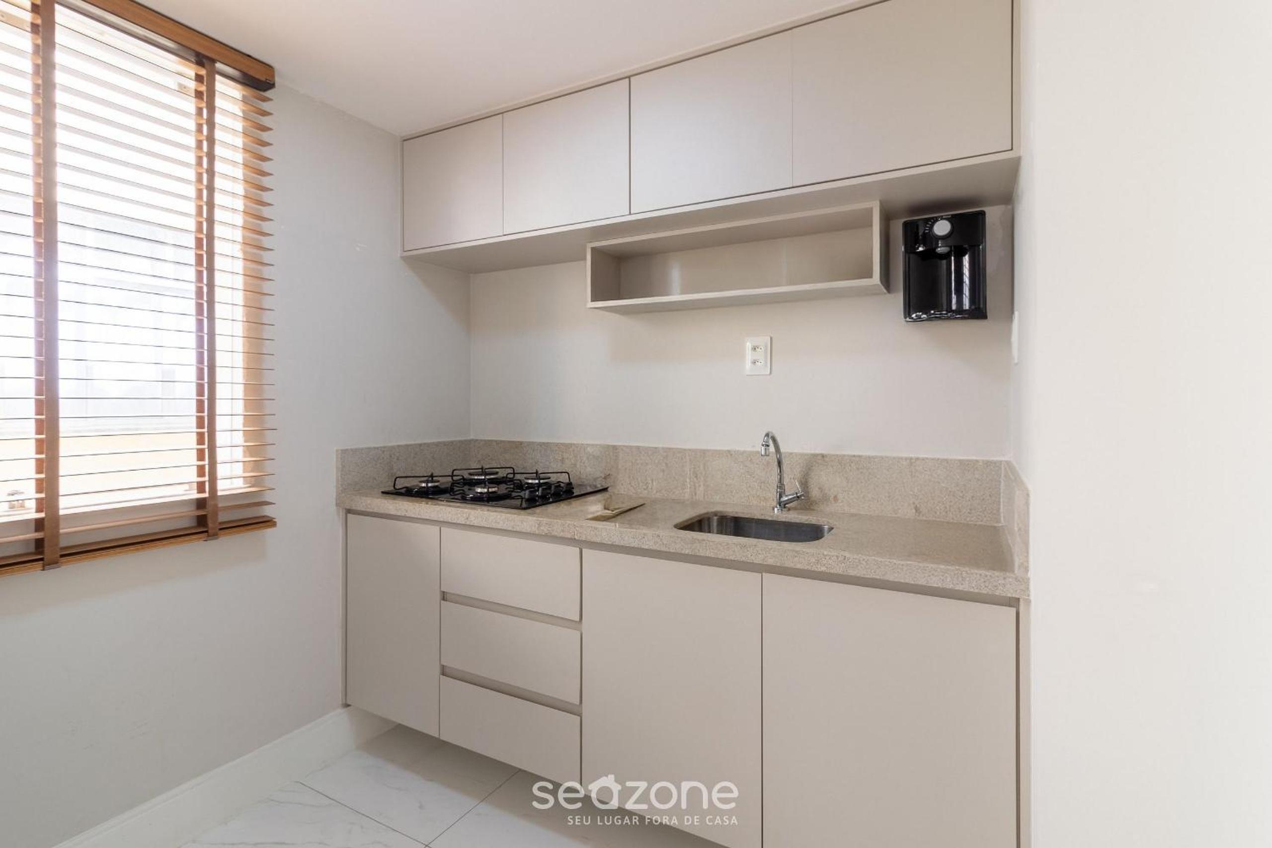 Beautiful Apart in Barra 110m from Beach CSF0202