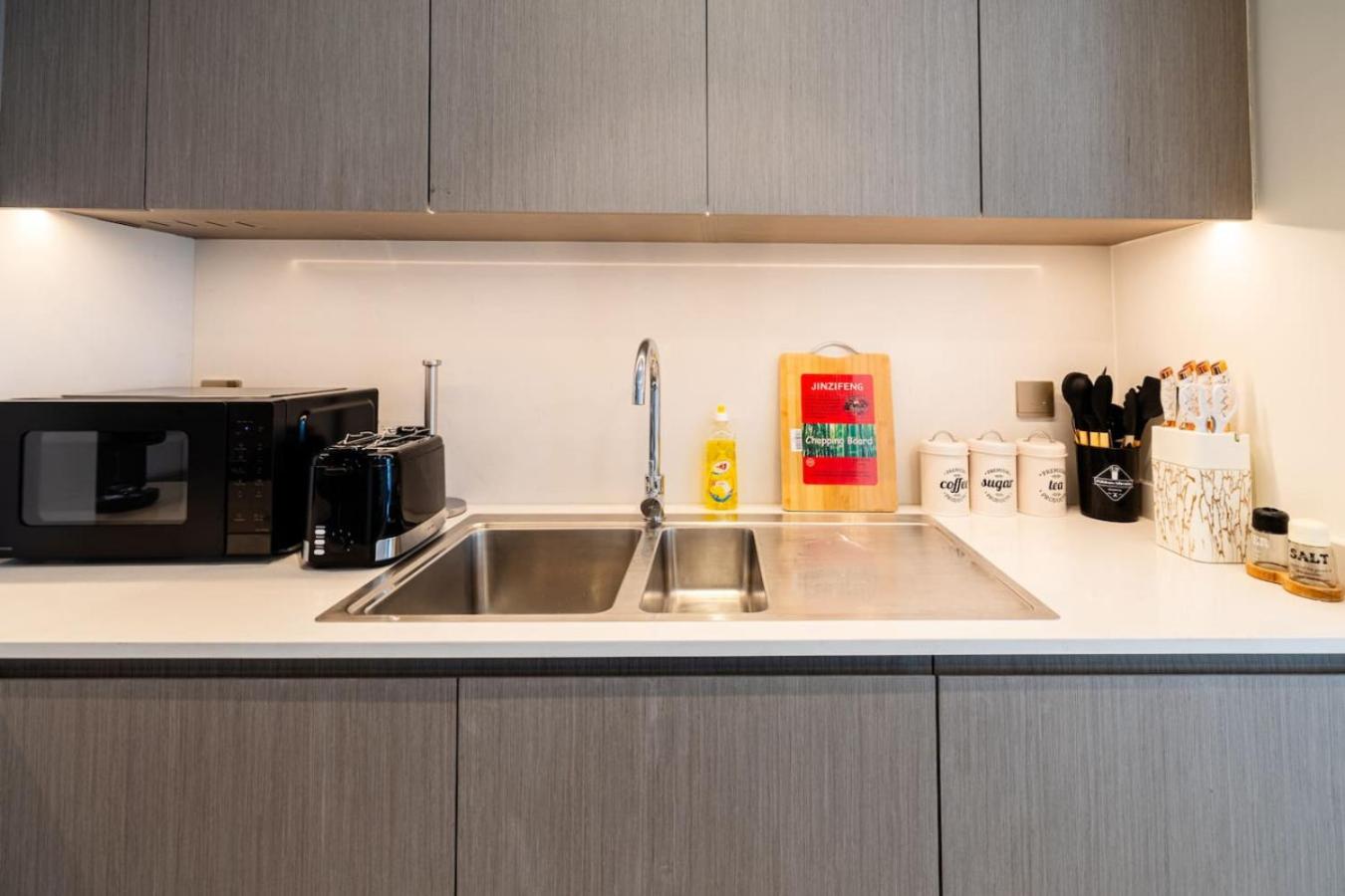 Luxury Grande 2BR Near DubaiMall