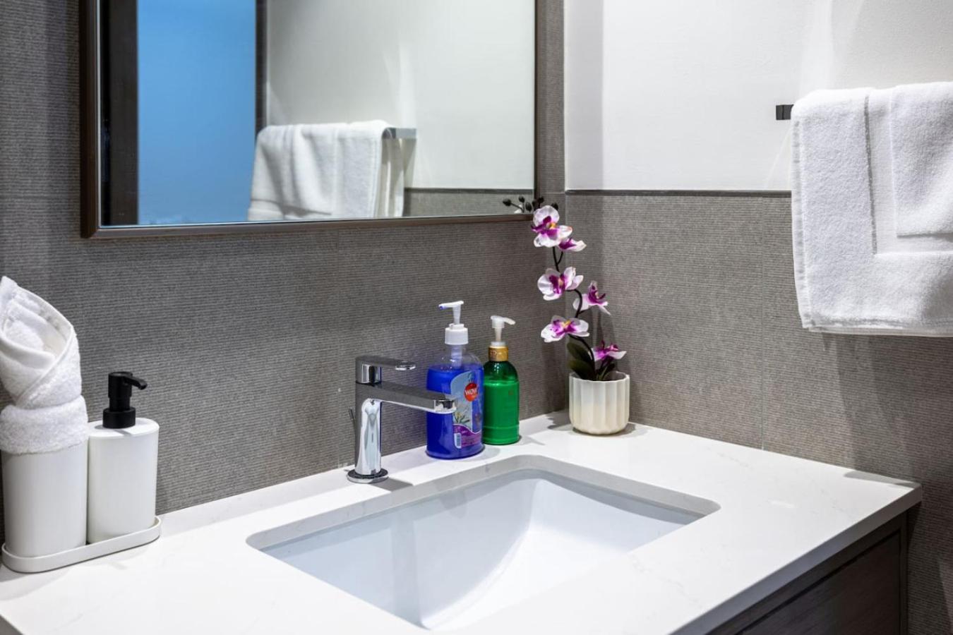 Luxury Grande 2BR Near DubaiMall