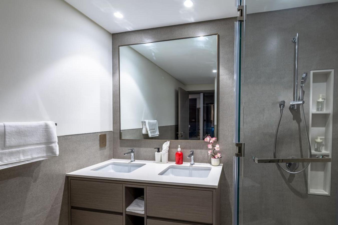 Luxury Grande 2BR Near DubaiMall