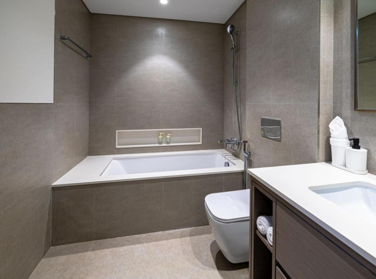 Luxury Grande 2BR Near DubaiMall