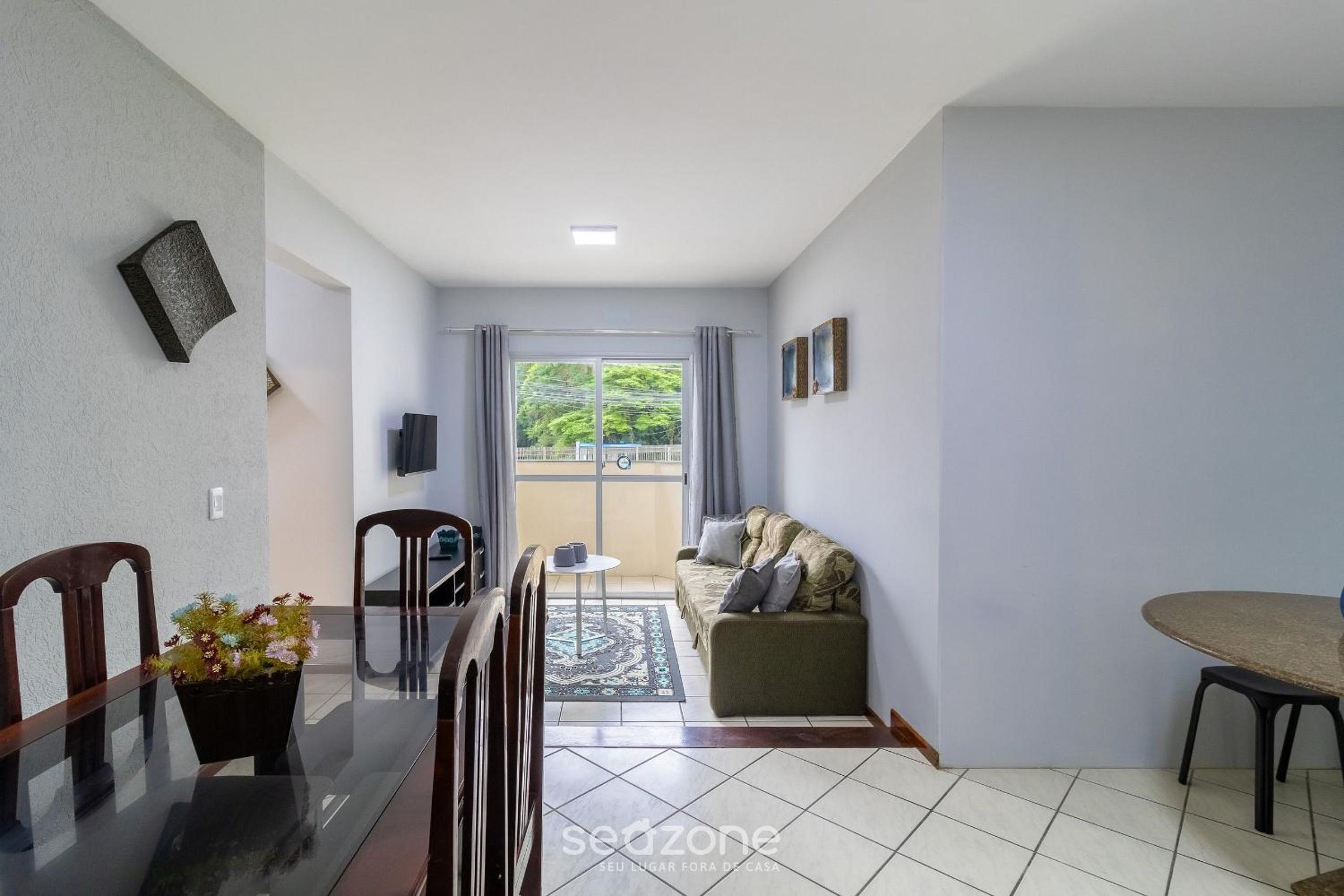 Apt with 3 bedrooms 200m from UFSC ELK0101