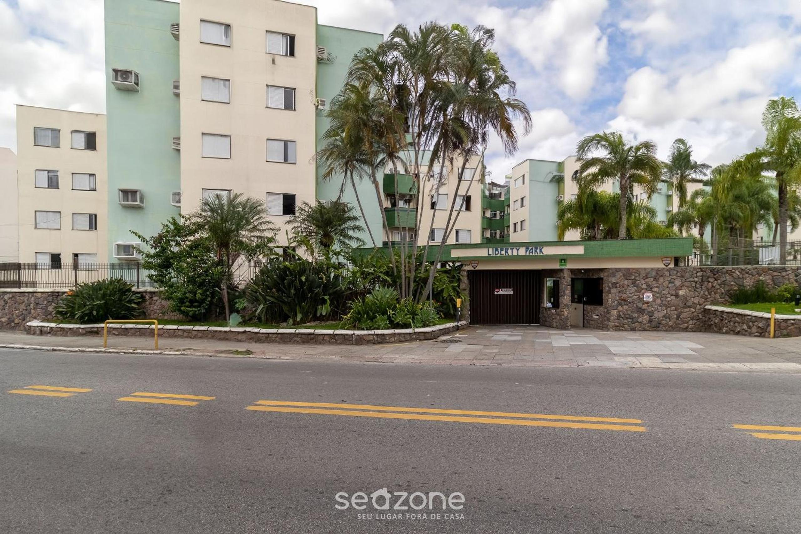 Apt with 3 bedrooms 200m from UFSC ELK0101