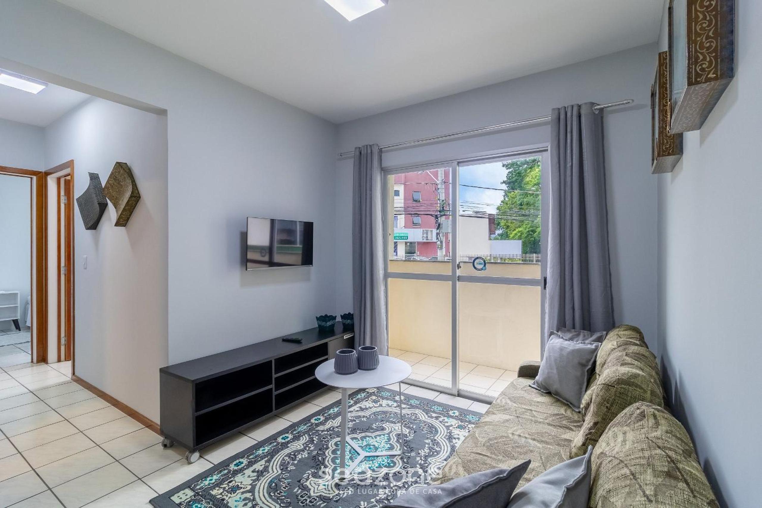 Apt with 3 bedrooms 200m from UFSC ELK0101