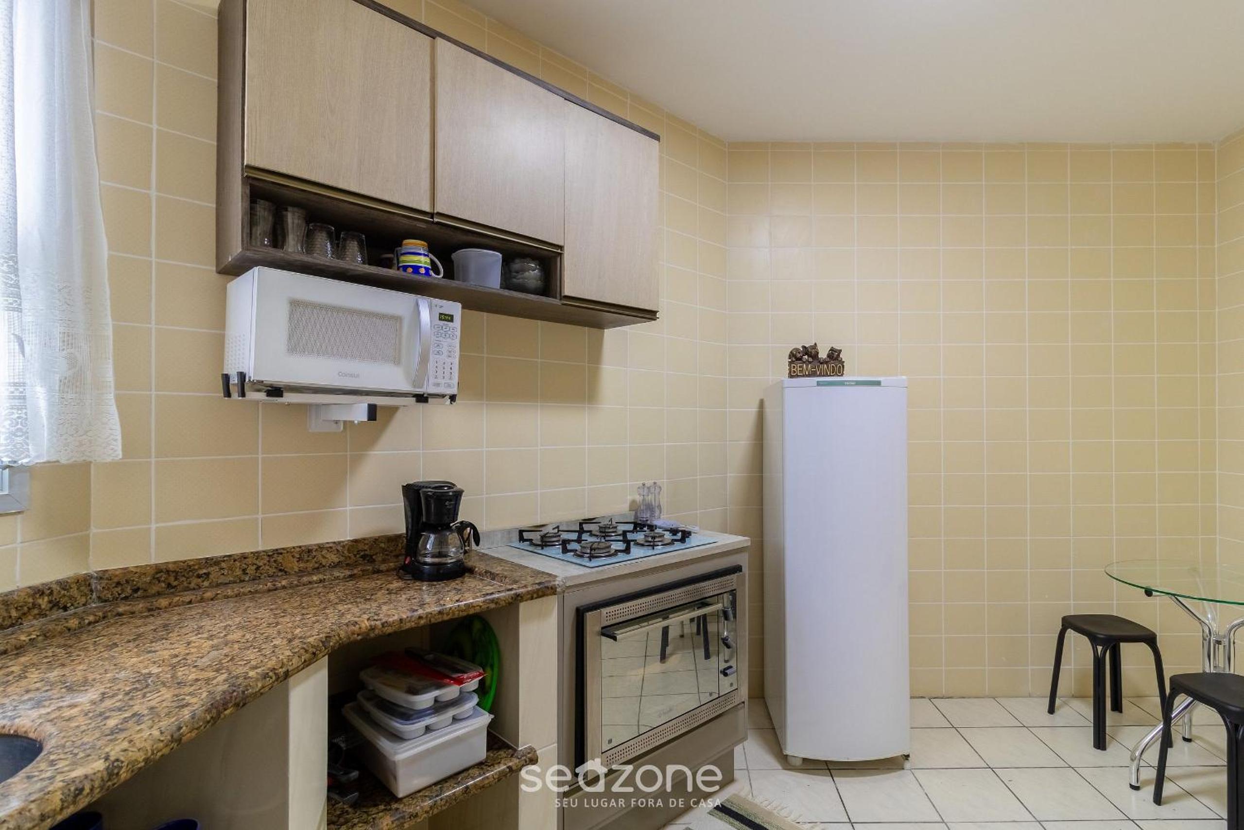 Apt with 3 bedrooms 200m from UFSC ELK0101