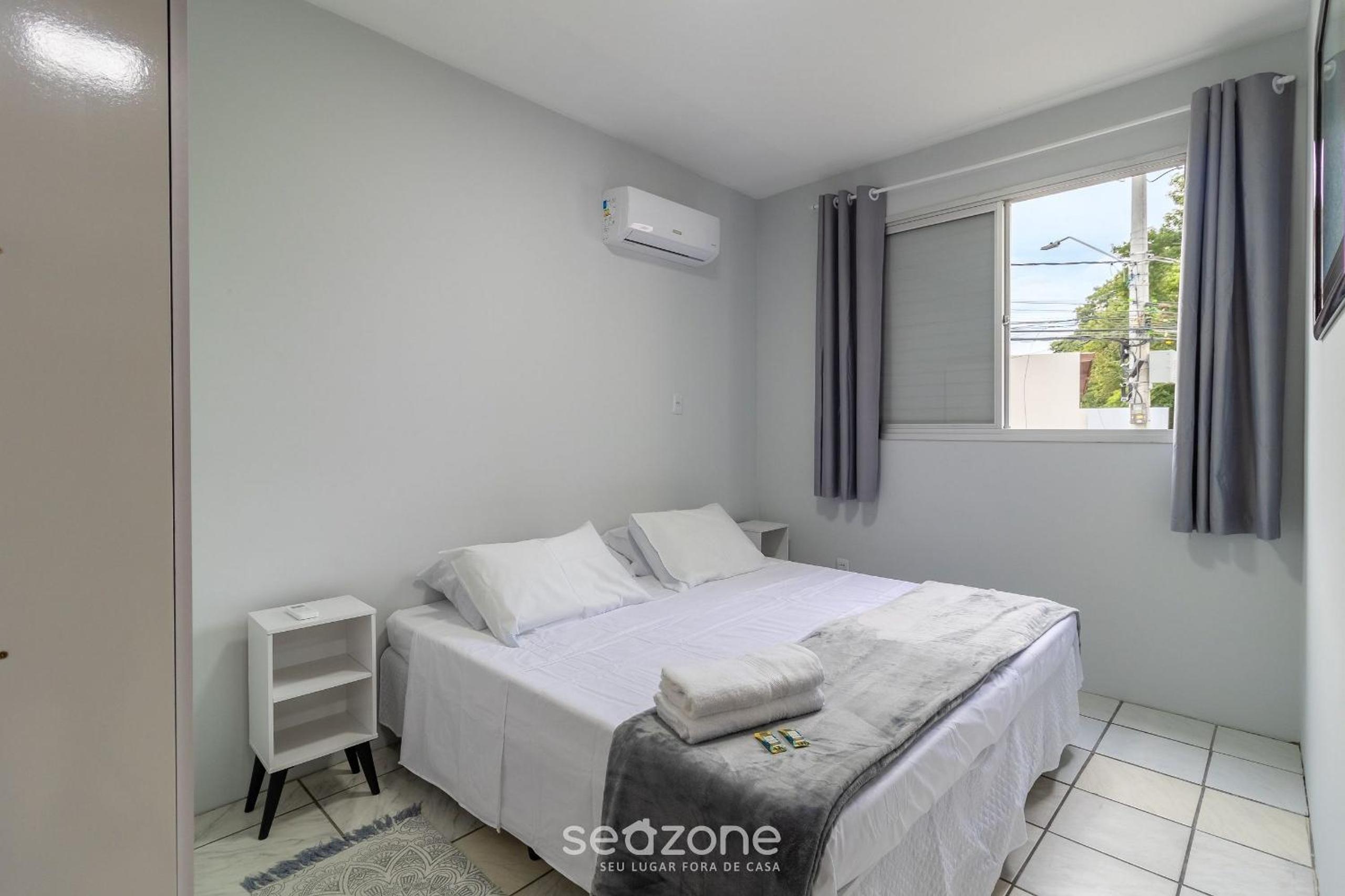 Apt with 3 bedrooms 200m from UFSC ELK0101