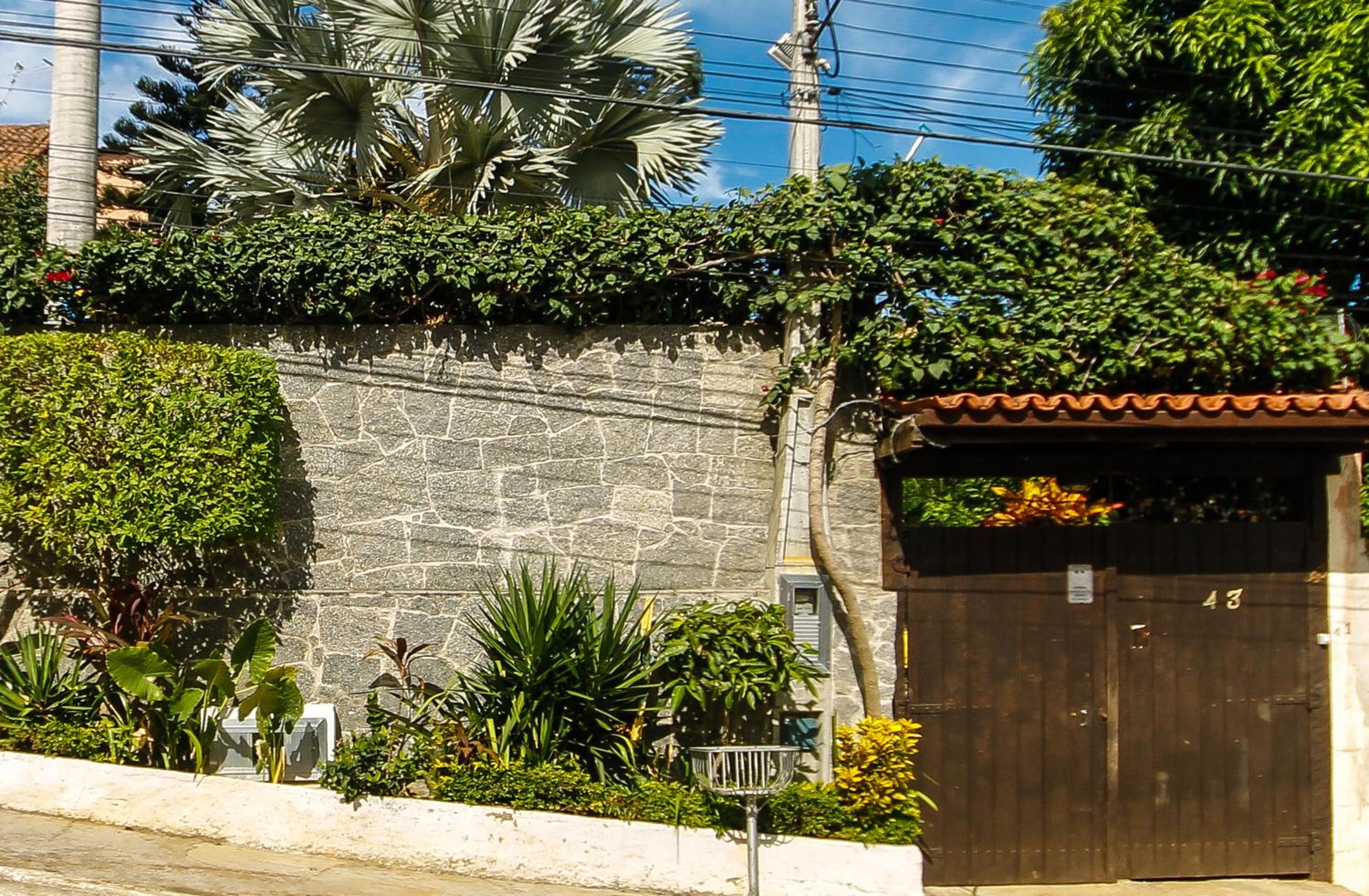 Suítes Casa do Barão