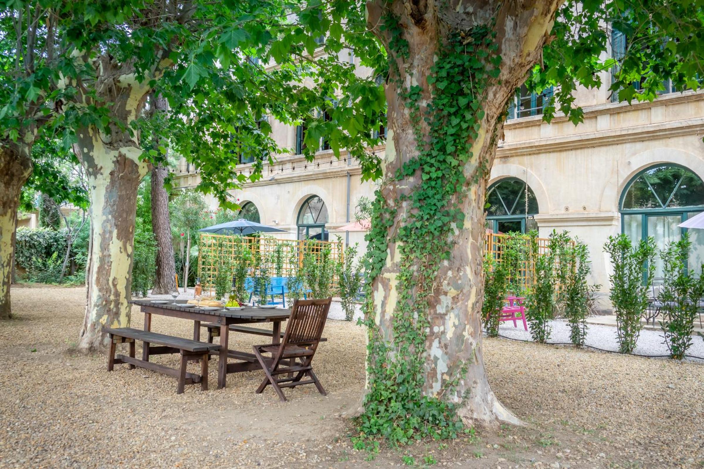 5 Family Apartments with Pool & Large Garden in Historic Pézenas Convent, photo 31
