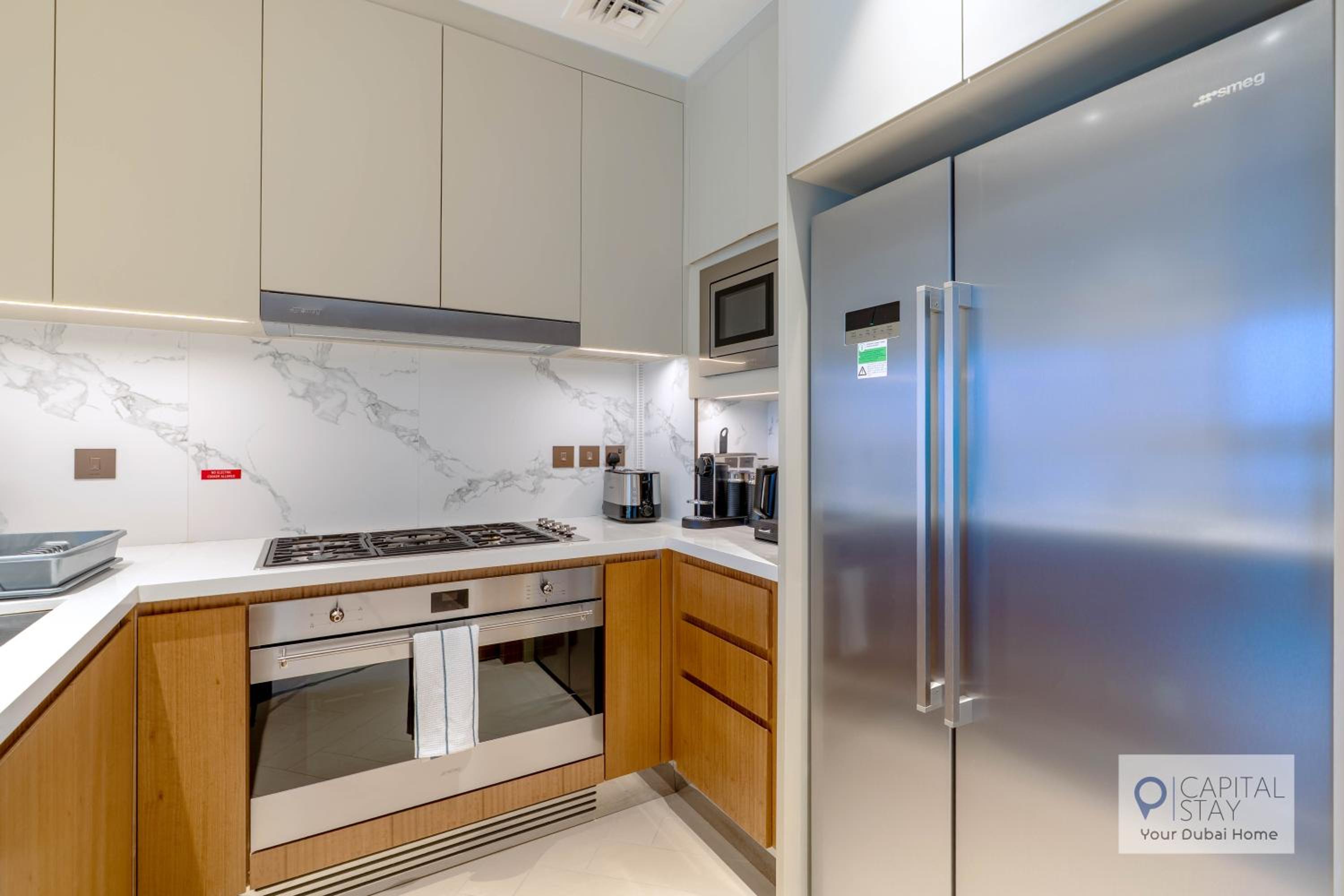 Luxury 3BR Apartment with Burj Khalifa Views - Address Opera